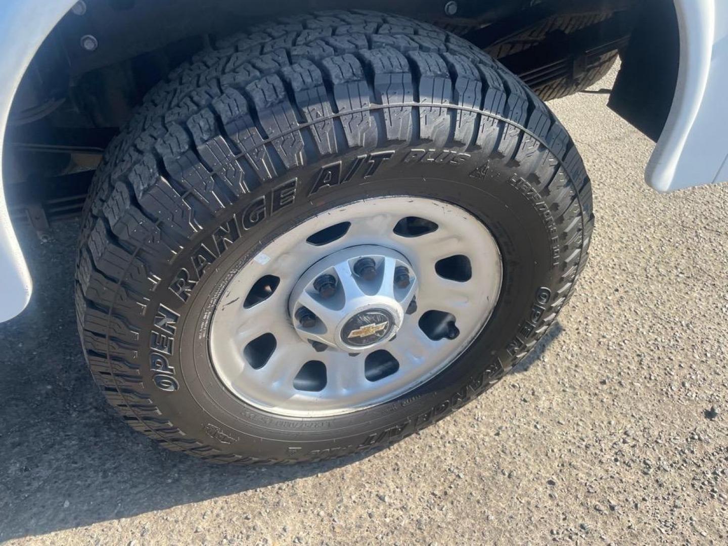 2021 Summit White Chevrolet Silverado 3500HD Work Truck (1GB4YSEY7MF) with an 6.6L Duramax 6.6L Biodiesel Turbo V8 445hp 910ft. lbs. Common Rail Direct Injection engine, Allison 10-Speed Shiftable Automatic transmission, located at 800 Riverside Ave, Roseville, CA, 95678, (916) 773-4549, 38.732265, -121.291039 - Photo#7