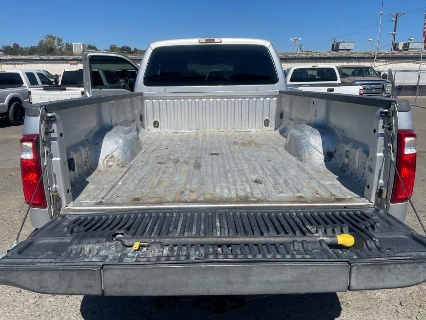 2013 Ingot Silver Metallic Ford F-250 Super Duty XL (1FT7X2BT6DE) with an 6.7L Power Stroke 6.7L Biodiesel Turbo V8 400hp 800ft. lbs. Common Rail Direct Injection engine, 6-Speed Shiftable Automatic transmission, located at 800 Riverside Ave, Roseville, CA, 95678, (916) 773-4549, 38.732265, -121.291039 - SUPER CAB DIESEL CLEAN CARFAX - Photo#9