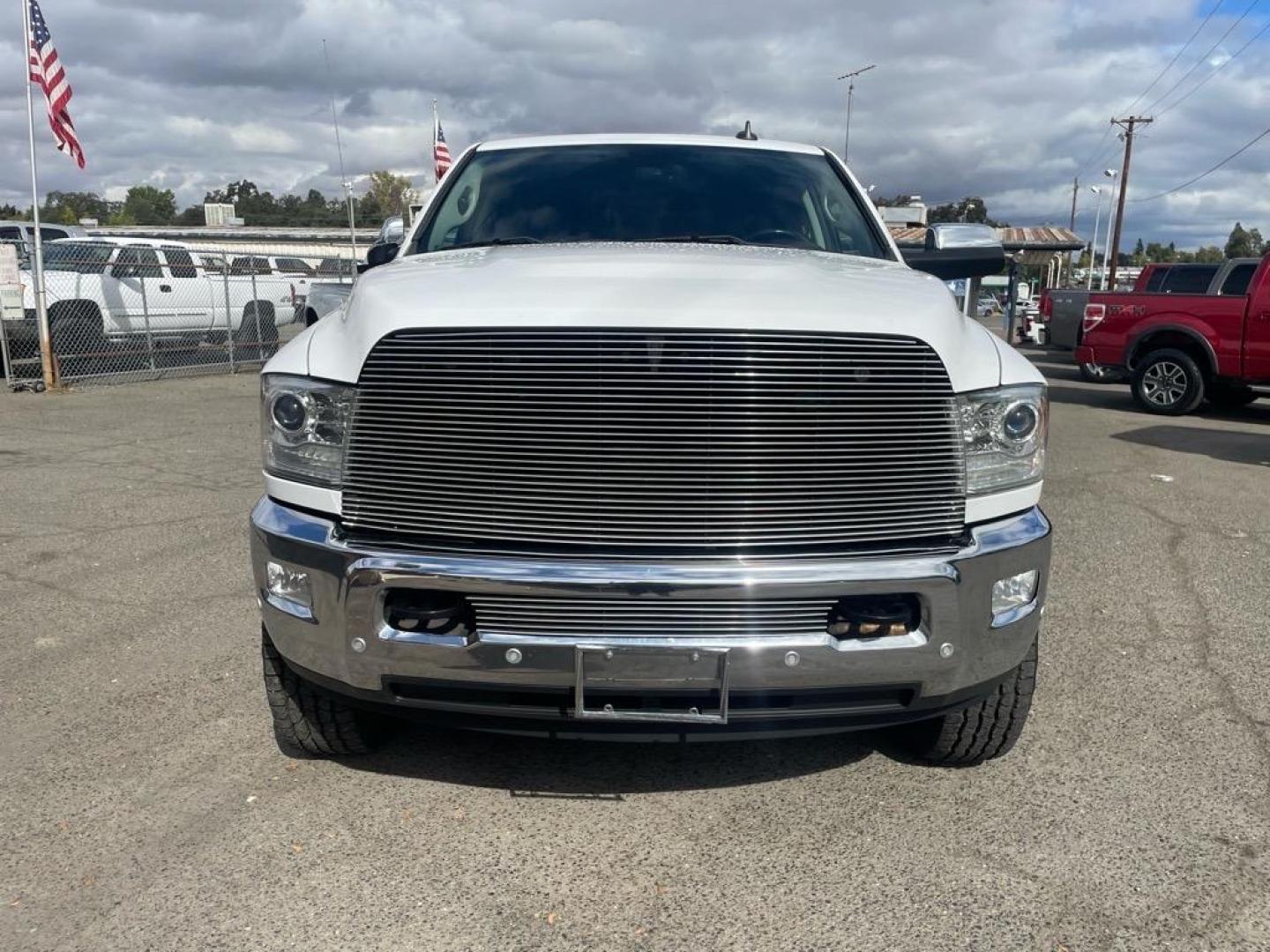 2017 Bright White Clear Coat RAM 2500 Laramie (3C6UR5NL6HG) with an 6.7L Cummins 6.7L Diesel Turbo I6 350hp 660ft. lbs. Common Rail Direct Injection engine, Automatic transmission, located at 800 Riverside Ave, Roseville, CA, 95678, (916) 773-4549, 38.732265, -121.291039 - CUMMINS DIESEL MEGA CAB 4X4 LARAMIE CLEAN CARFAX - Photo#7