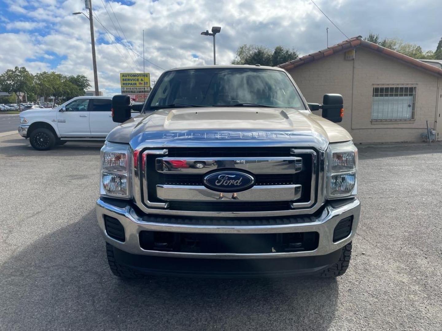 2013 Pale Adobe Metallic Ford F-250 Super Duty XLT (1FT7W2BT1DE) with an 6.7L Power Stroke 6.7L Biodiesel Turbo V8 400hp 800ft. lbs. Common Rail Direct Injection engine, 6-Speed Shiftable Automatic transmission, located at 800 Riverside Ave, Roseville, CA, 95678, (916) 773-4549, 38.732265, -121.291039 - Photo#5