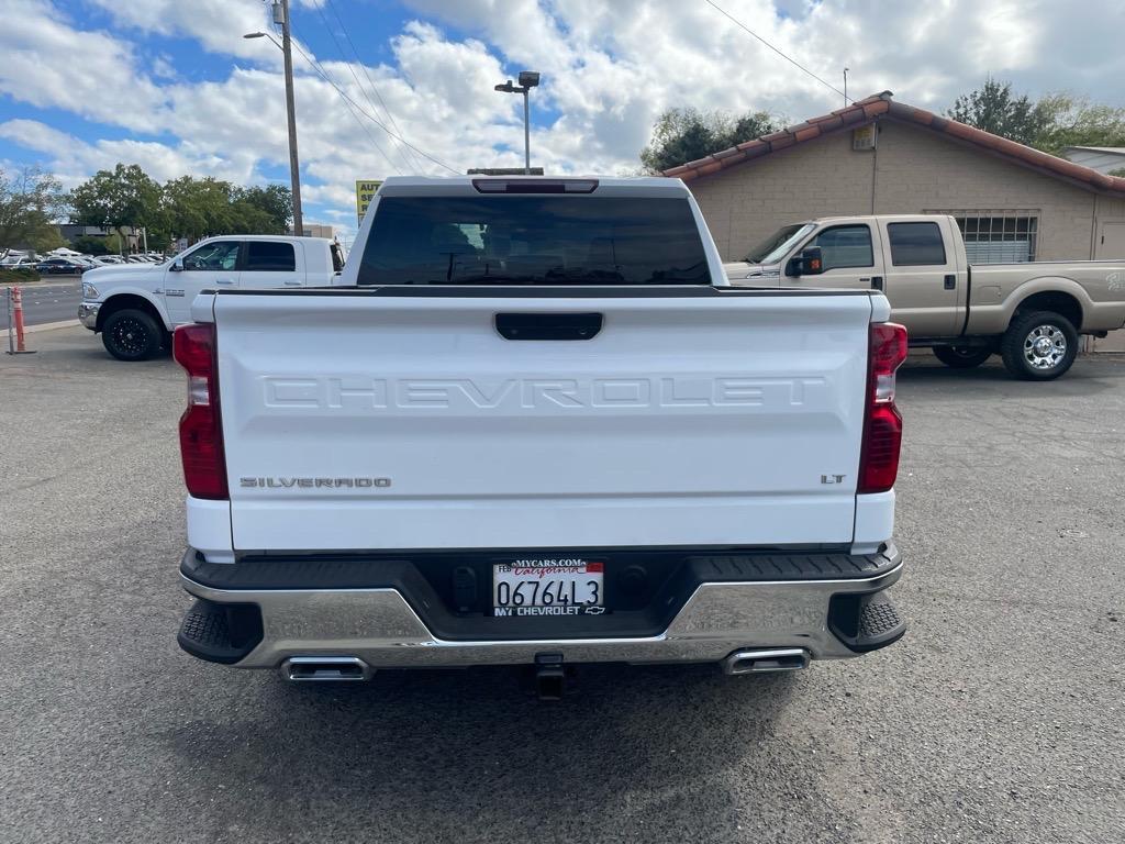2022 Summit White Chevrolet Silverado 1500 Limited LT (3GCUYDET0NG) with an 3.0L Duramax 3.0L Diesel Turbo I6 277hp 460ft. lbs. Common Rail Direct Injection engine, 10-Speed Shiftable Automatic transmission, located at 800 Riverside Ave, Roseville, CA, 95678, (916) 773-4549, 38.732265, -121.291039 - DURAMAX DIESEL CREW CAB 4X4 LT ALLISON TRANSMISSION ONE OWNER CLEAN CARFAX - Photo#9