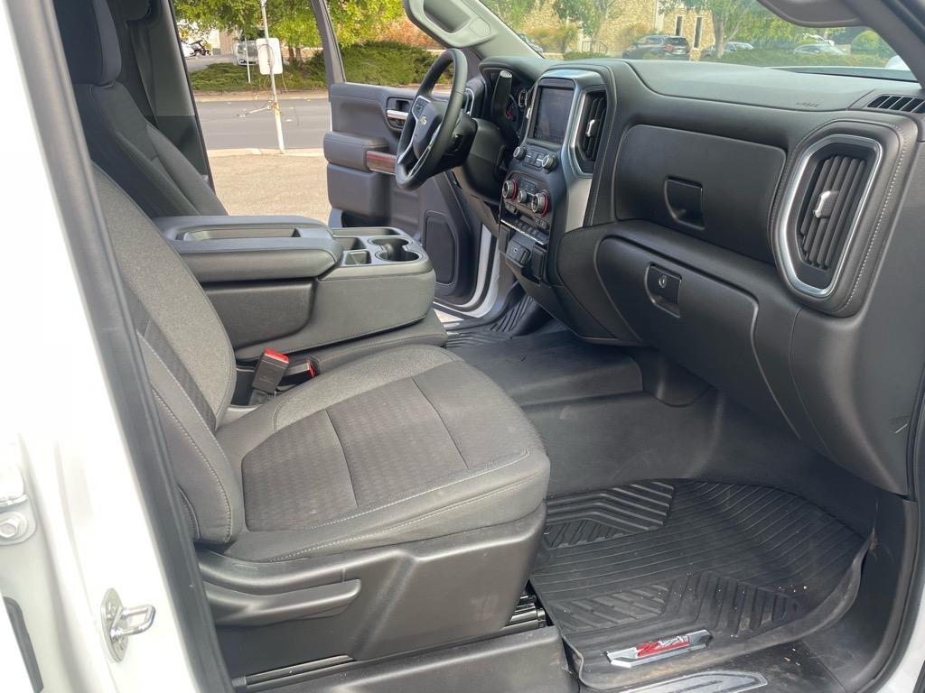 2022 Summit White Chevrolet Silverado 1500 Limited LT (3GCUYDET0NG) with an 3.0L Duramax 3.0L Diesel Turbo I6 277hp 460ft. lbs. Common Rail Direct Injection engine, 10-Speed Shiftable Automatic transmission, located at 800 Riverside Ave, Roseville, CA, 95678, (916) 773-4549, 38.732265, -121.291039 - DURAMAX DIESEL CREW CAB 4X4 LT ALLISON TRANSMISSION ONE OWNER CLEAN CARFAX - Photo#14