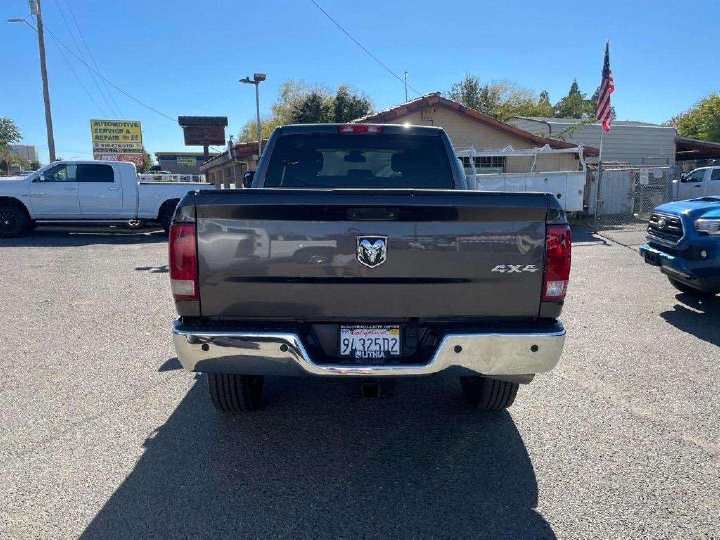 2016 Granite Crystal Metallic Clear Coat RAM 3500 Tradesman (3C63R3CL6GG) with an 6.7L Cummins 6.7L Diesel Turbo I6 350hp 660ft. lbs. Common Rail Direct Injection engine, Automatic transmission, located at 800 Riverside Ave, Roseville, CA, 95678, (916) 773-4549, 38.732265, -121.291039 - Photo#3