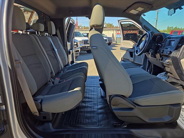 2016 Ingot Silver Metallic Ford F-150 XL (1FTEX1E86GF) with an 3.5L 3.5L Flex Fuel V6 282hp 253ft. lbs. Sequential Multiport Fuel Injection engine, 6-Speed Shiftable Automatic transmission, located at 800 Riverside Ave, Roseville, CA, 95678, (916) 773-4549, 38.732265, -121.291039 - 4X4 SUPER CAB CUSTOM WHEELS SUPER CLEAN - Photo#17