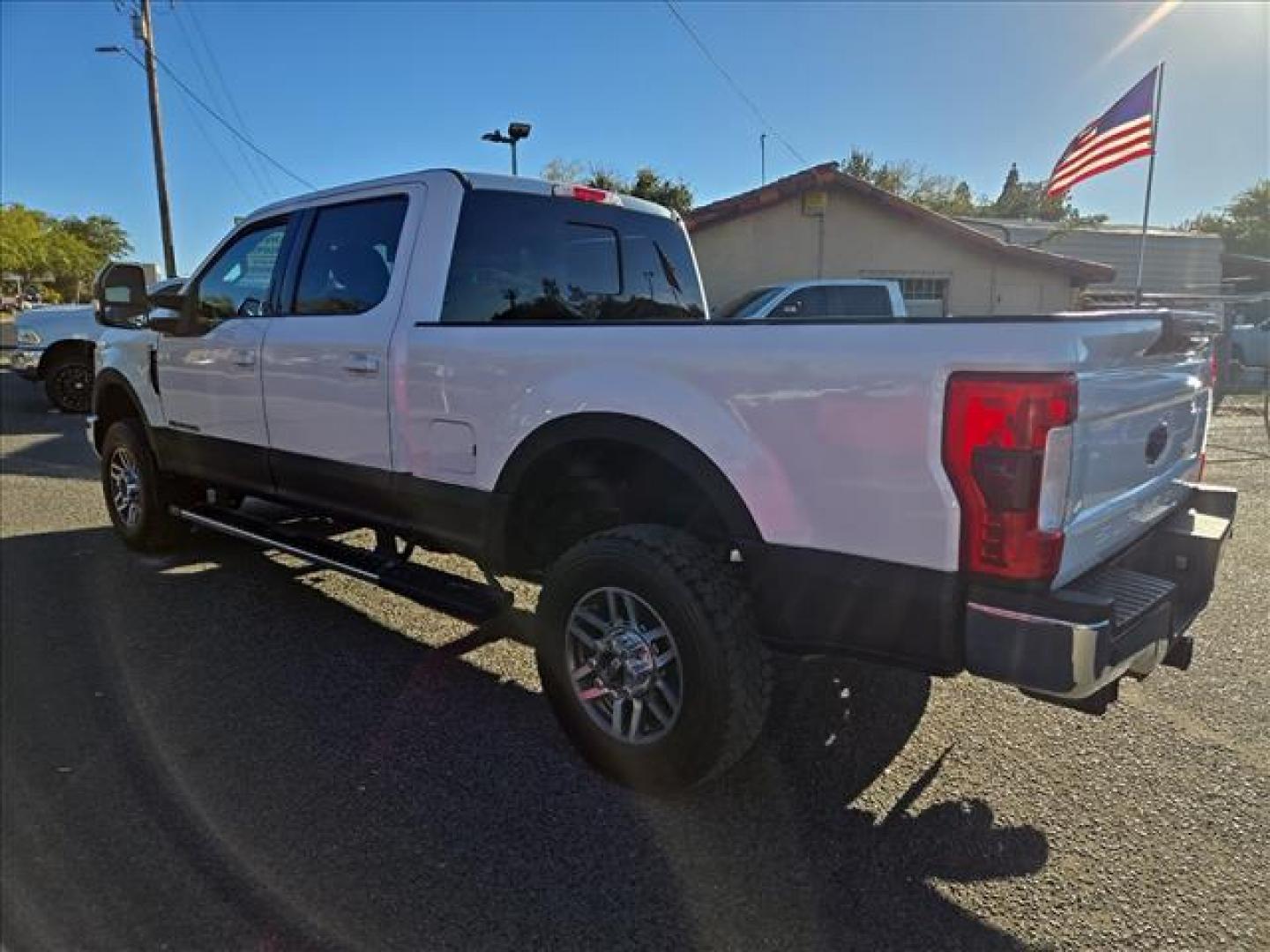 2017 Oxford White Ford F-350 Super Duty Lariat (1FT8W3BT6HE) with an 6.7L Power Stroke 6.7L Biodiesel Turbo V8 440hp 925ft. lbs. Common Rail Direct Injection engine, 6-Speed Shiftable Automatic transmission, located at 800 Riverside Ave, Roseville, CA, 95678, (916) 773-4549, 38.732265, -121.291039 - DIESEL CREW CAB 4X4 LARIAT ONE OWNER CLEAN CARFAX - Photo#2