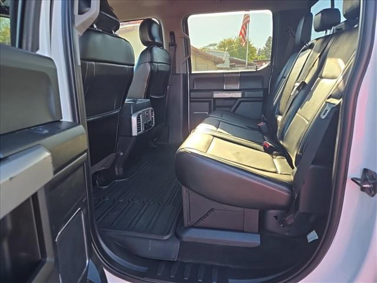 2017 Oxford White Ford F-350 Super Duty Lariat (1FT8W3BT6HE) with an 6.7L Power Stroke 6.7L Biodiesel Turbo V8 440hp 925ft. lbs. Common Rail Direct Injection engine, 6-Speed Shiftable Automatic transmission, located at 800 Riverside Ave, Roseville, CA, 95678, (916) 773-4549, 38.732265, -121.291039 - DIESEL CREW CAB 4X4 LARIAT ONE OWNER CLEAN CARFAX - Photo#14