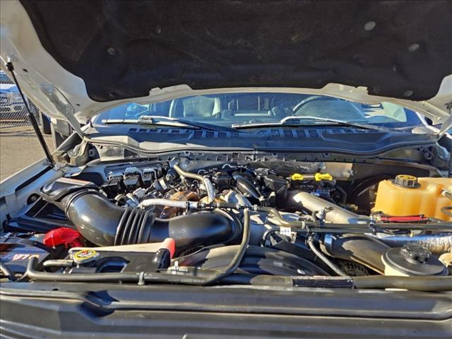 2017 Oxford White Ford F-350 Super Duty Lariat (1FT8W3BT6HE) with an 6.7L Power Stroke 6.7L Biodiesel Turbo V8 440hp 925ft. lbs. Common Rail Direct Injection engine, 6-Speed Shiftable Automatic transmission, located at 800 Riverside Ave, Roseville, CA, 95678, (916) 773-4549, 38.732265, -121.291039 - DIESEL CREW CAB 4X4 LARIAT ONE OWNER CLEAN CARFAX - Photo#17