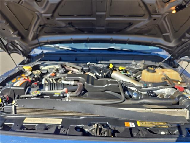 2011 Sterling Grey Metallic Ford F-250 Super Duty Lariat (1FT7W2BT1BE) with an 6.7L Power Stroke 6.7L Biodiesel Turbo V8 400hp 800ft. lbs. Common Rail Direct Injection engine, 6-Speed Shiftable Automatic transmission, located at 800 Riverside Ave, Roseville, CA, 95678, (916) 773-4549, 38.732265, -121.291039 - DIESEL CREW CAB 4X4 FX4 LARIAT ONE OWNER LOW MILES - Photo#17