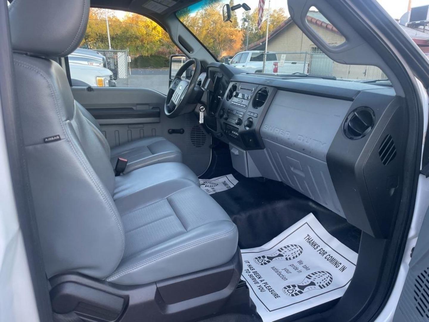 2014 Oxford White Ford F-350 Super Duty XL (1FDRF3A68EE) with an 6.2L 6.2L Flex Fuel V8 385hp 405ft. lbs. Sequential Electronic Fuel Injection engine, 6-Speed Shiftable Automatic transmission, located at 800 Riverside Ave, Roseville, CA, 95678, (916) 773-4549, 38.732265, -121.291039 - Photo#10