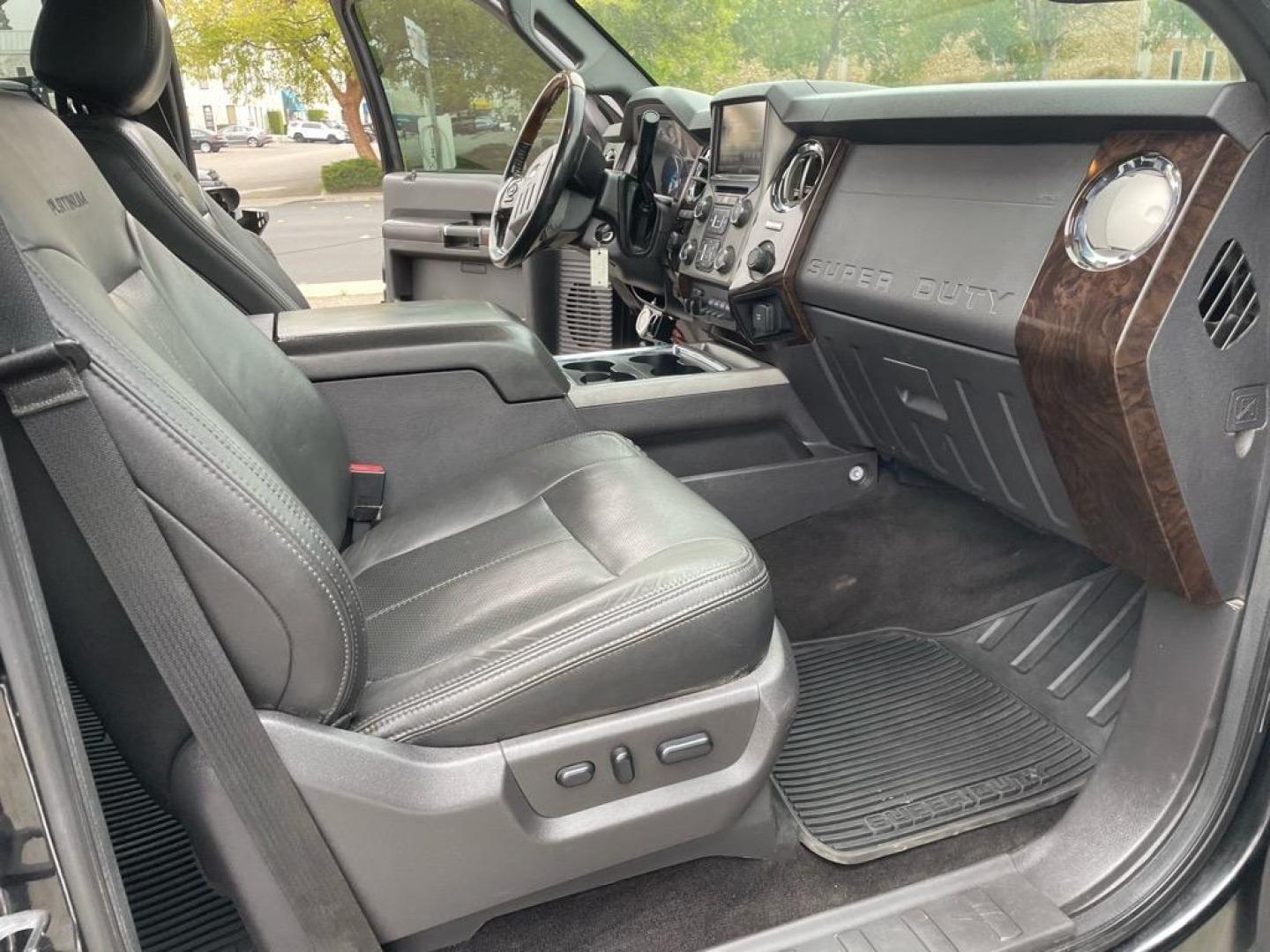 2013 Tuxedo Black Metallic Ford F-350 Super Duty Platinum (1FT8W3BT9DE) with an 6.7L Power Stroke 6.7L Biodiesel Turbo V8 400hp 800ft. lbs. Common Rail Direct Injection engine, 6-Speed Shiftable Automatic transmission, located at 800 Riverside Ave, Roseville, CA, 95678, (916) 773-4549, 38.732265, -121.291039 - Photo#14