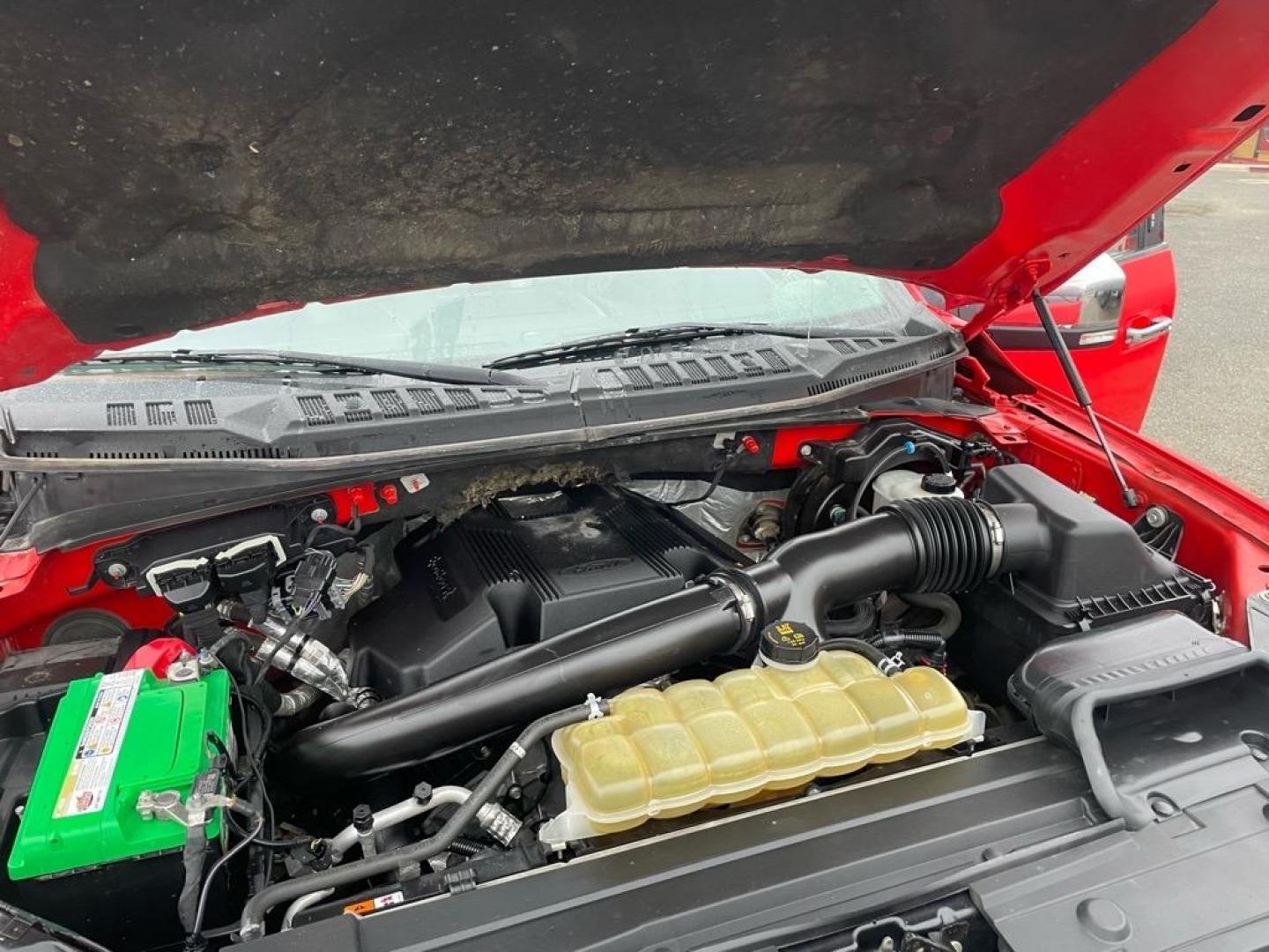 2019 Magma Red Ford F-150 Lariat (1FTEW1E44KF) with an 0.0 EcoBoost 3.5L Twin Turbo V6 375hp 470ft. lbs. Direct Injection engine, 10-Speed Shiftable Automatic transmission, located at 800 Riverside Ave, Roseville, CA, 95678, (916) 773-4549, 38.732265, -121.291039 - 4X4 SUPERCREW LARIAT SERVICE RECORDS ON CLEAN CARFAX - Photo#14
