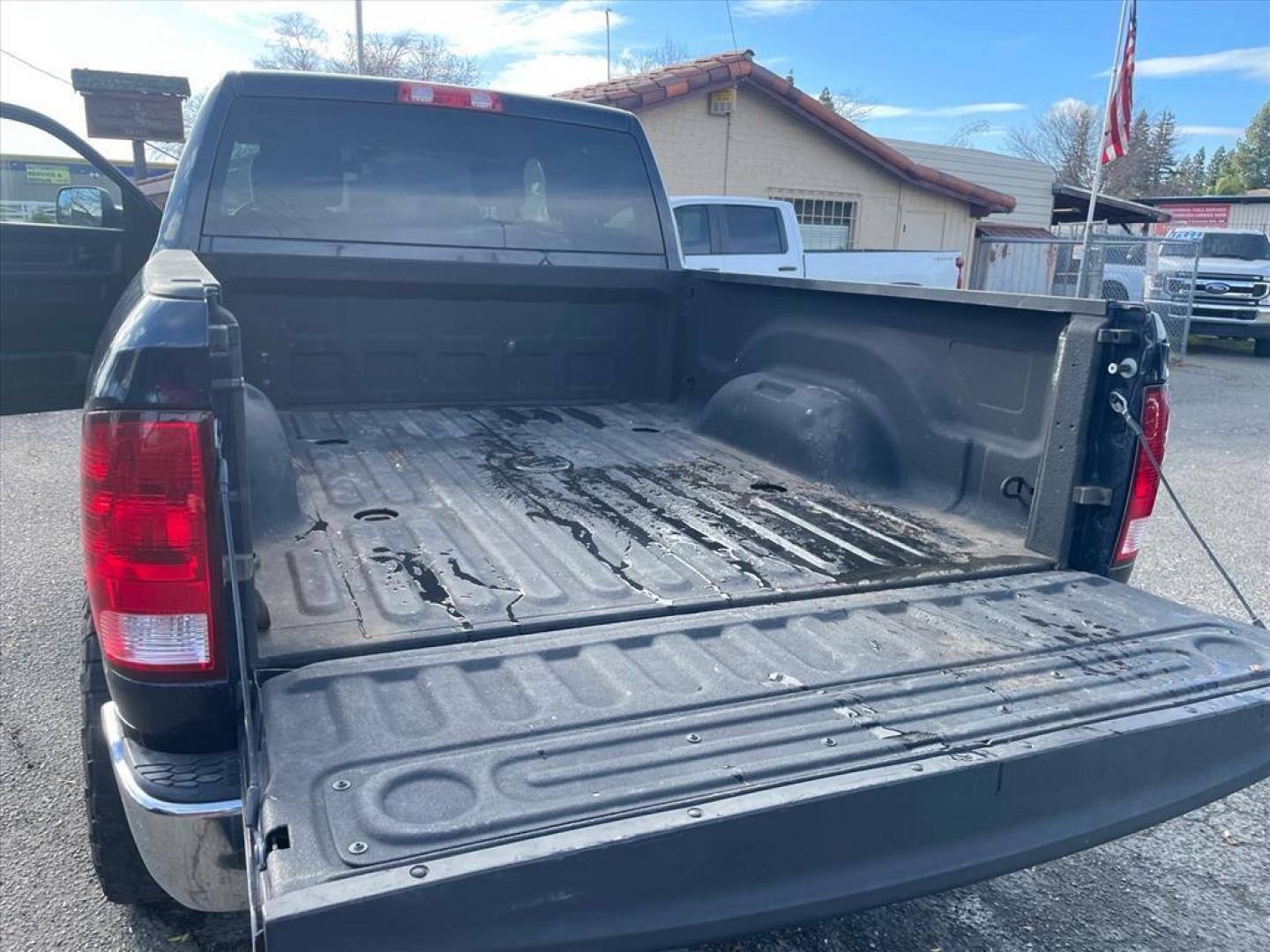 2017 Blue Streak Pearl Coat RAM 2500 Tradesman (3C6UR5CL4HG) with an 6.7L Cummins 6.7L Diesel Turbo I6 350hp 660ft. lbs. Common Rail Direct Injection engine, Automatic transmission, located at 800 Riverside Ave, Roseville, CA, 95678, (916) 773-4549, 38.732265, -121.291039 - Photo#9