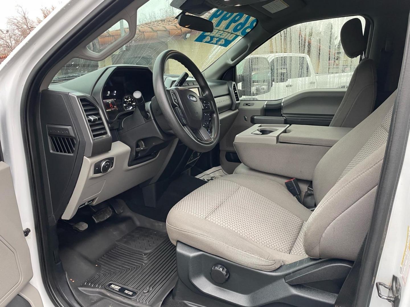 2020 Oxford White Ford F-250 Super Duty XLT (1FT7W2BT2LE) with an 6.7L Power Stroke 6.7L Biodiesel Turbo V8 475hp 1050ft. lbs. Common Rail Direct Injection engine, 6-Speed Shiftable Automatic transmission, located at 800 Riverside Ave, Roseville, CA, 95678, (916) 773-4549, 38.732265, -121.291039 - DIESEL CREW CAB 4X4 XLT - Photo#8