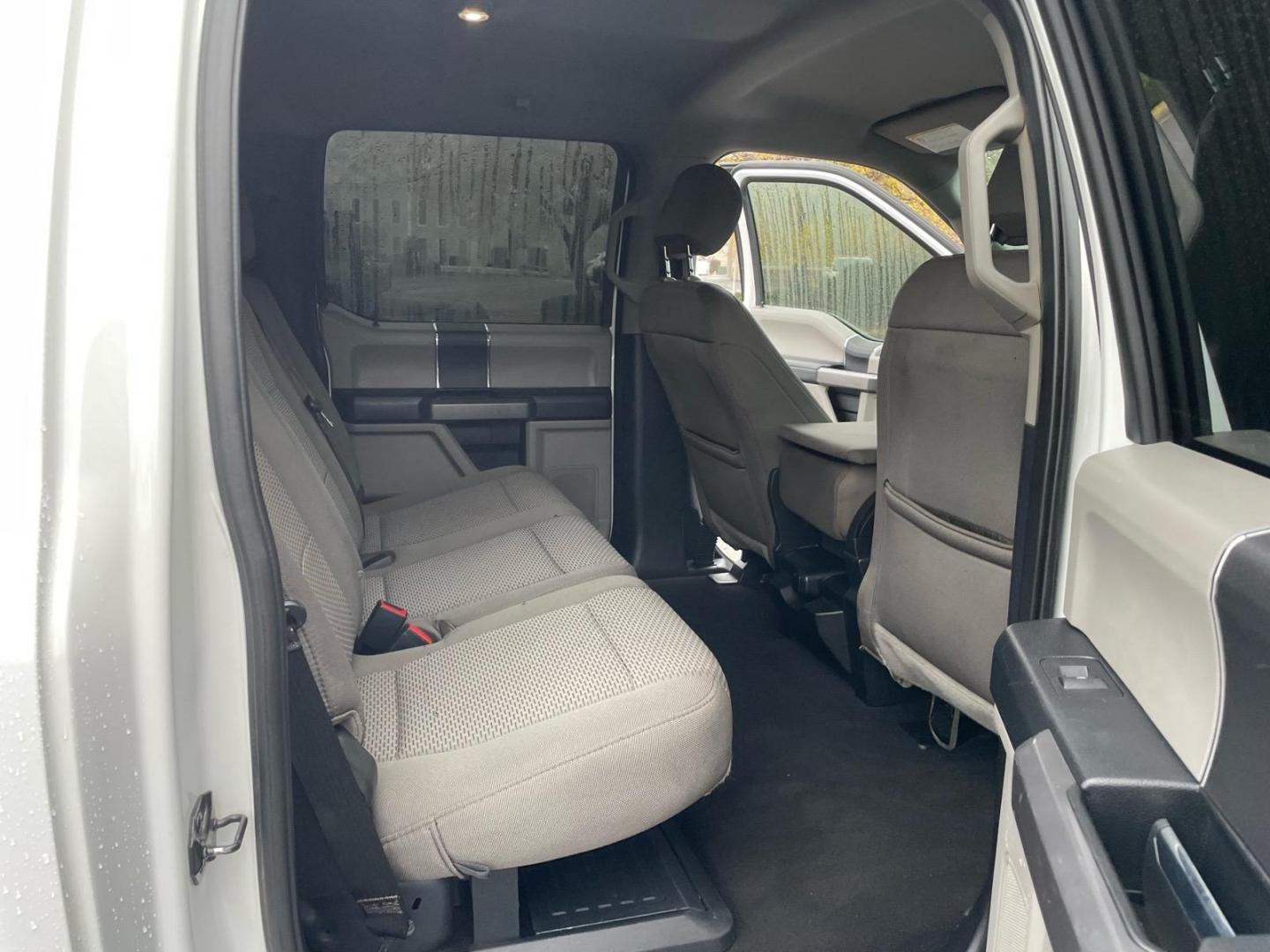 2020 Oxford White Ford F-250 Super Duty XLT (1FT7W2BT2LE) with an 6.7L Power Stroke 6.7L Biodiesel Turbo V8 475hp 1050ft. lbs. Common Rail Direct Injection engine, 6-Speed Shiftable Automatic transmission, located at 800 Riverside Ave, Roseville, CA, 95678, (916) 773-4549, 38.732265, -121.291039 - DIESEL CREW CAB 4X4 XLT - Photo#12