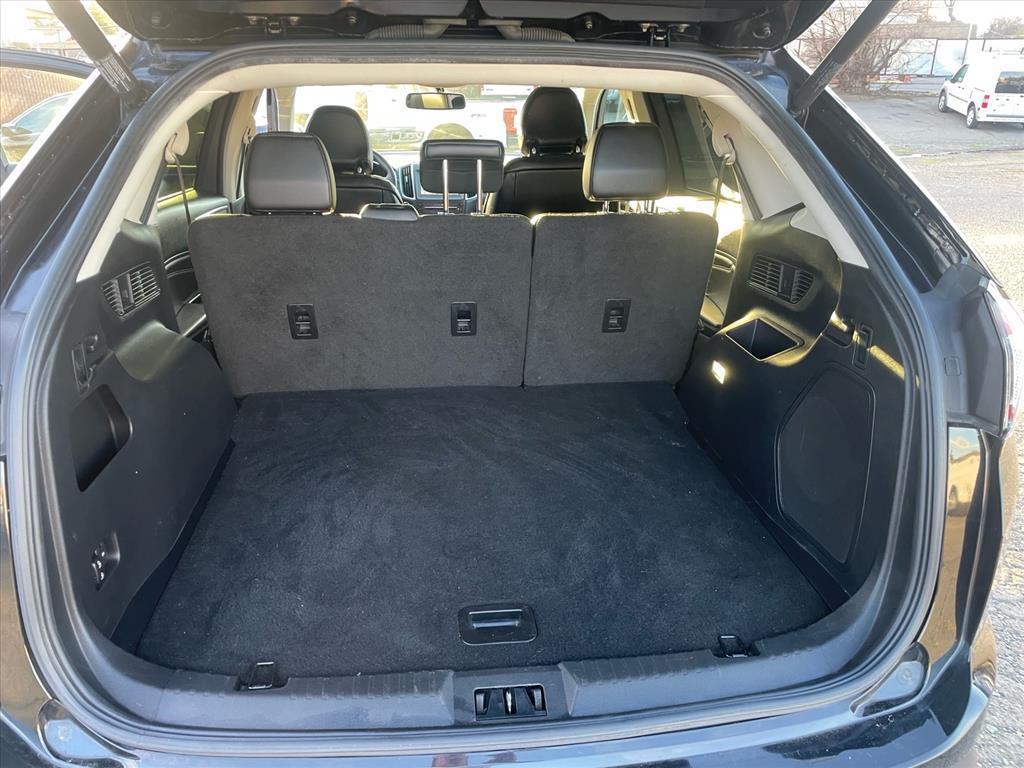 2016 Shadow Black Ford Edge Titanium (2FMPK3K97GB) with an 2.0L EcoBoost 2.0L Turbo I4 245hp 275ft. lbs. Direct Injection engine, 6-Speed Shiftable Automatic transmission, located at 800 Riverside Ave, Roseville, CA, 95678, (916) 773-4549, 38.732265, -121.291039 - ECOBOOST TITANIUM 97K MILES - Photo#9