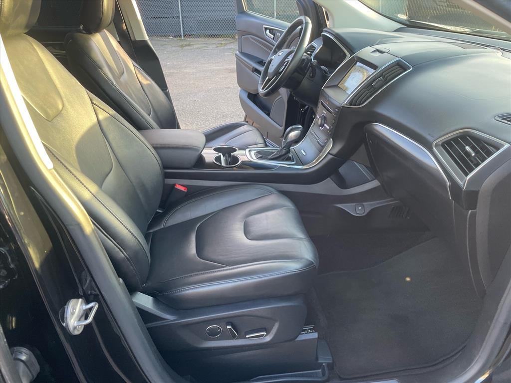 2016 Shadow Black Ford Edge Titanium (2FMPK3K97GB) with an 2.0L EcoBoost 2.0L Turbo I4 245hp 275ft. lbs. Direct Injection engine, 6-Speed Shiftable Automatic transmission, located at 800 Riverside Ave, Roseville, CA, 95678, (916) 773-4549, 38.732265, -121.291039 - ECOBOOST TITANIUM 97K MILES - Photo#12