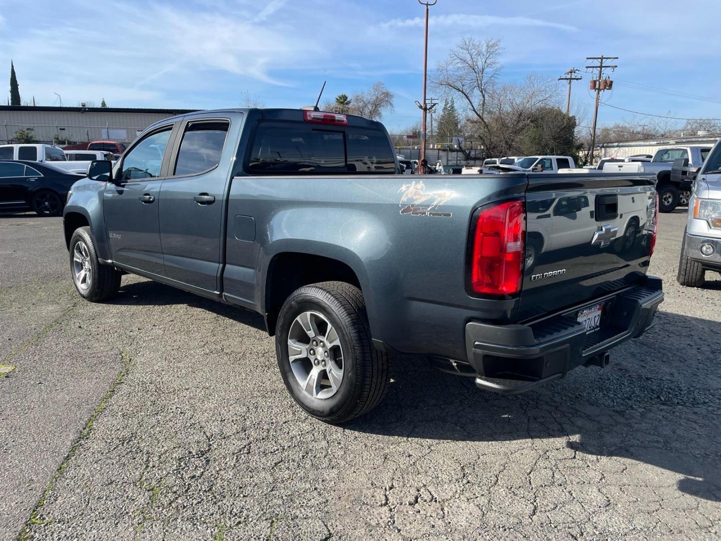 2019 Satin Steel Metallic Chevrolet Colorado Z71 (1GCPTDE18K1) with an 2.8L Duramax 2.8L Diesel Turbo I4 181hp 369ft. lbs. Common Rail Direct Injection engine, 6-Speed Shiftable Automatic transmission, located at 800 Riverside Ave, Roseville, CA, 95678, (916) 773-4549, 38.732265, -121.291039- Photo#3