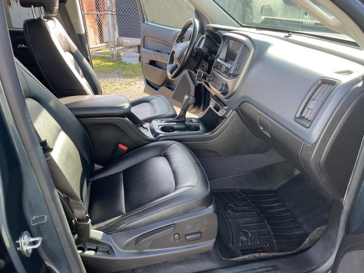 2019 Satin Steel Metallic Chevrolet Colorado Z71 (1GCPTDE18K1) with an 2.8L Duramax 2.8L Diesel Turbo I4 181hp 369ft. lbs. Common Rail Direct Injection engine, 6-Speed Shiftable Automatic transmission, located at 800 Riverside Ave, Roseville, CA, 95678, (916) 773-4549, 38.732265, -121.291039- Photo#13