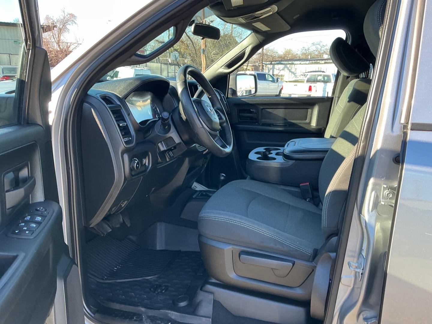 2022 Billet Silver Metallic Clear Coat RAM 2500 Tradesman (3C6UR5CL9NG) with an 6.7L Cummins 6.7L Diesel Turbo I6 370hp 850ft. lbs. Common Rail Direct Injection engine, 6-Speed Shiftable Automatic transmission, located at 800 Riverside Ave, Roseville, CA, 95678, (916) 773-4549, 38.732265, -121.291039 - CUMMINS DIESEL CREW CAB 4X4 TRADESMAN CLEAN CARFAX- Photo#11