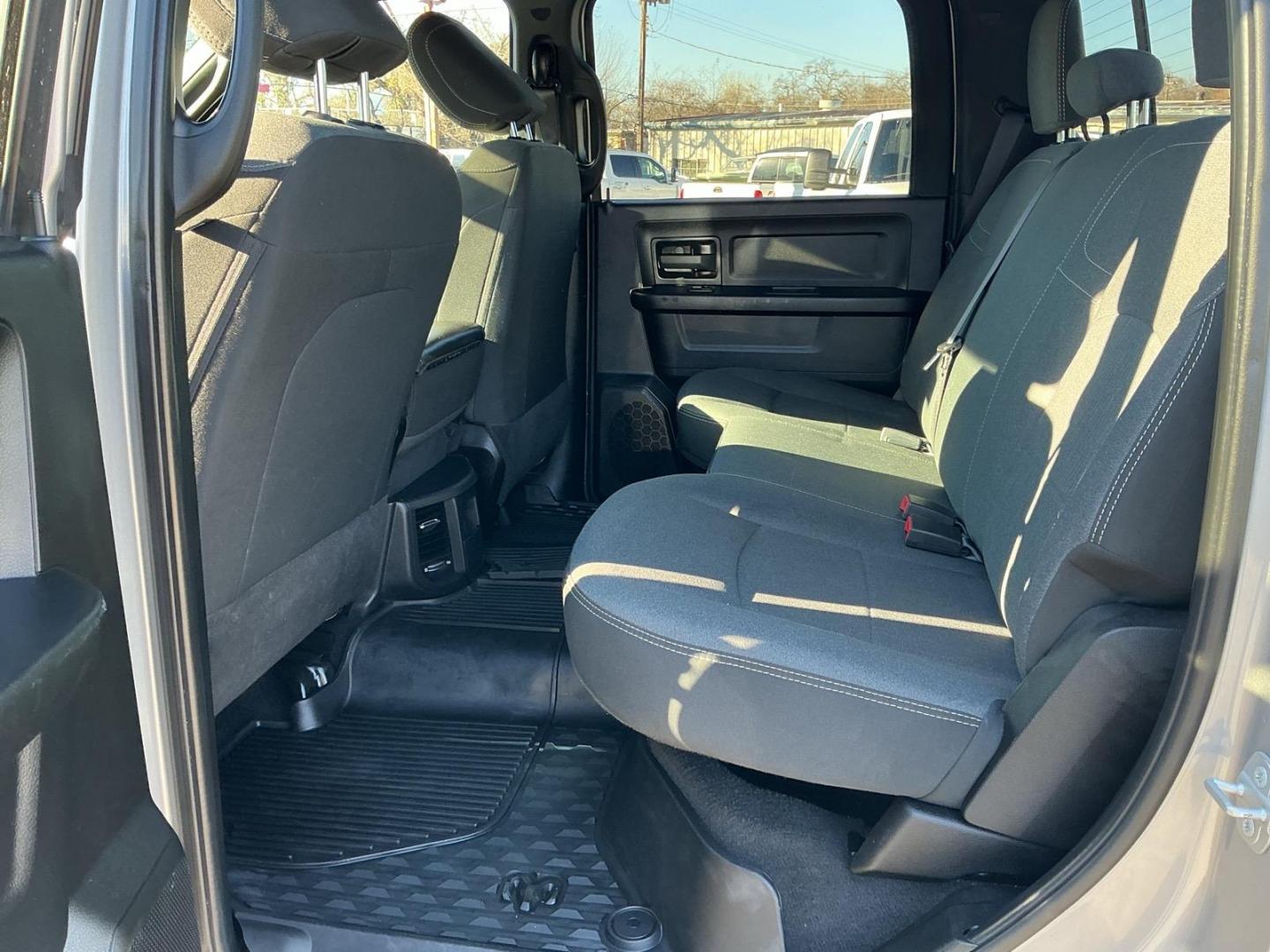 2022 Billet Silver Metallic Clear Coat RAM 2500 Tradesman (3C6UR5CL9NG) with an 6.7L Cummins 6.7L Diesel Turbo I6 370hp 850ft. lbs. Common Rail Direct Injection engine, 6-Speed Shiftable Automatic transmission, located at 800 Riverside Ave, Roseville, CA, 95678, (916) 773-4549, 38.732265, -121.291039 - CUMMINS DIESEL CREW CAB 4X4 TRADESMAN CLEAN CARFAX- Photo#12