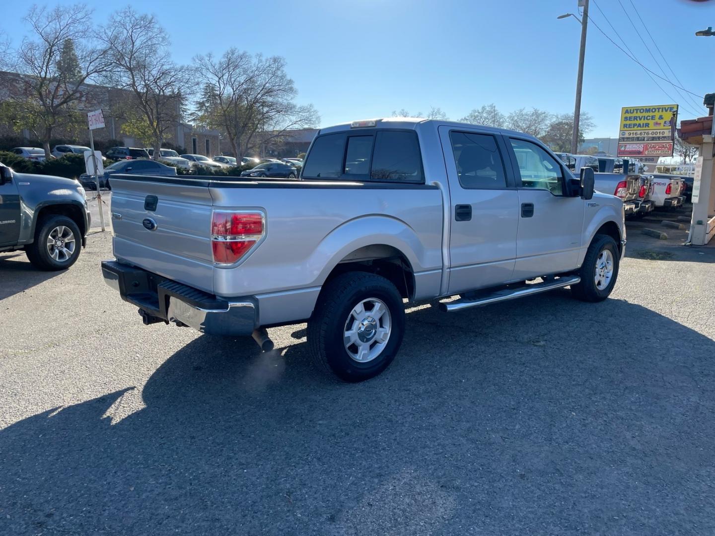 2013 Ingot Silver Metallic Ford F-150 XLT (1FTFW1ET3DF) with an 3.5L EcoBoost 3.5L Twin Turbo V6 365hp 420ft. lbs. Direct Injection engine, 6-Speed Automatic transmission, located at 800 Riverside Ave, Roseville, CA, 95678, (916) 773-4549, 38.732265, -121.291039 - 4X4 SUPERCREW XLT ONE OWNER SERVICE RECORDS- Photo#3