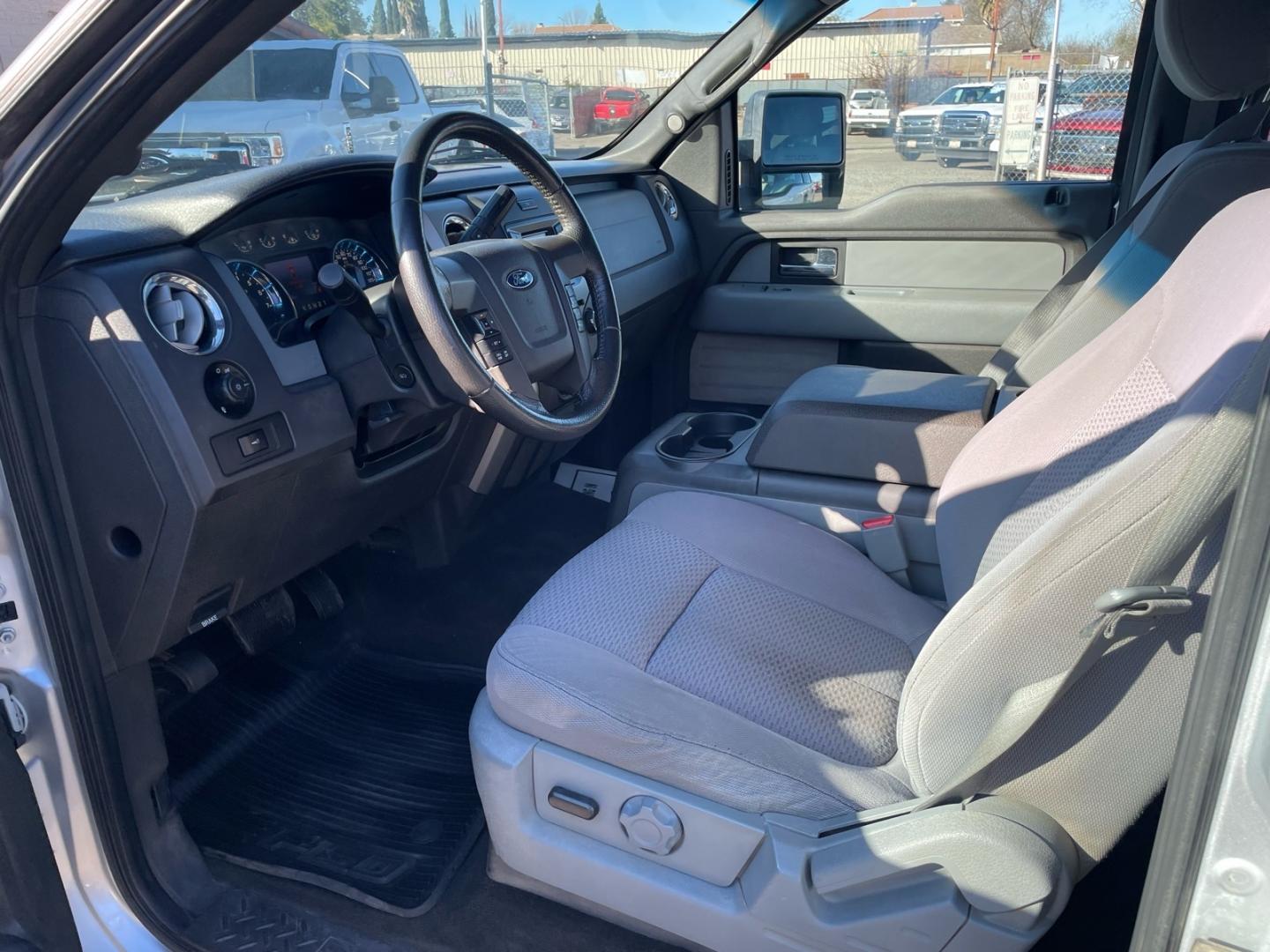 2013 Ingot Silver Metallic Ford F-150 XLT (1FTFW1ET3DF) with an 3.5L EcoBoost 3.5L Twin Turbo V6 365hp 420ft. lbs. Direct Injection engine, 6-Speed Automatic transmission, located at 800 Riverside Ave, Roseville, CA, 95678, (916) 773-4549, 38.732265, -121.291039 - 4X4 SUPERCREW XLT ONE OWNER SERVICE RECORDS- Photo#10
