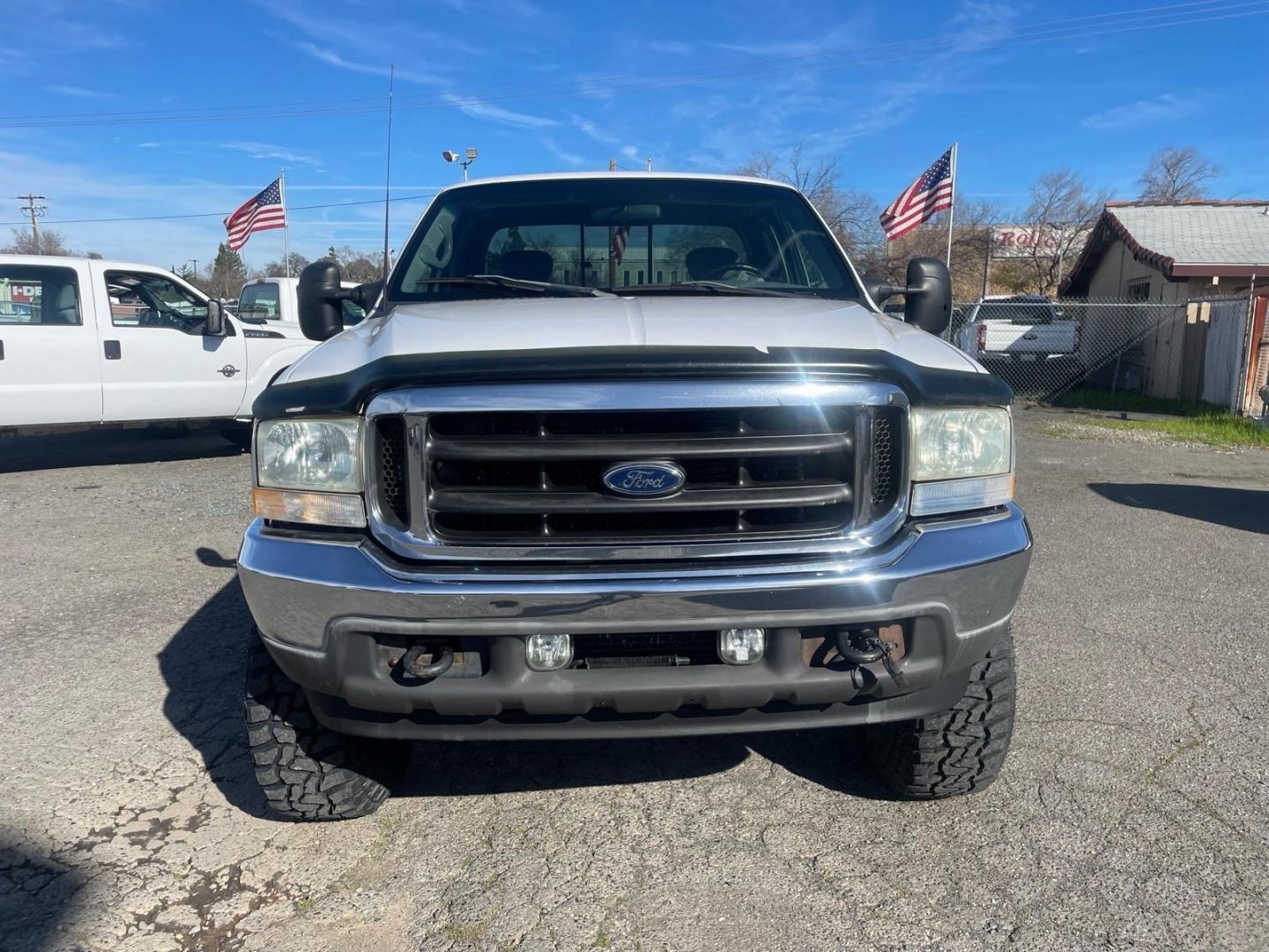 2002 Oxford White Clearcoat Metallic Ford F-350 Super Duty XLT (1FTSX31F22E) with an Power Stroke 7.3L Diesel Turbo V8 250hp 525ft. lbs. Other engine, 4-Speed Automatic transmission, located at 800 Riverside Ave, Roseville, CA, 95678, (916) 773-4549, 38.732265, -121.291039 - 7.3 DIESEL SUPER CAB 4X4 LIFTED CLEAN CARFAX - Photo#7