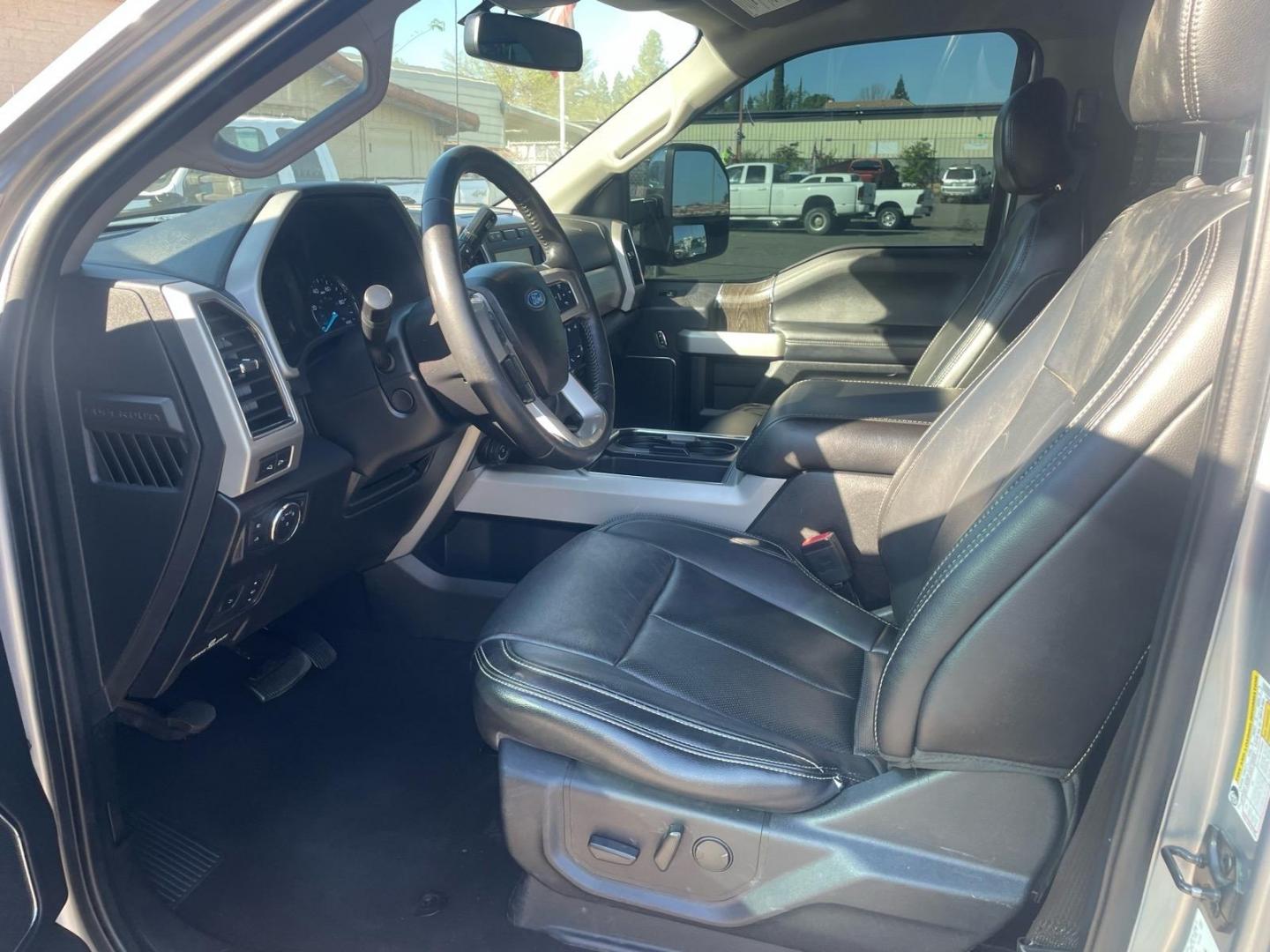 2020 Iconic Silver Ford F-250 Super Duty Lariat (1FT8W2BT5LE) with an 6.7L Power Stroke 6.7L Biodiesel Turbo V8 475hp 1050ft. lbs. Common Rail Direct Injection engine, 10-Speed Shiftable Automatic transmission, located at 800 Riverside Ave, Roseville, CA, 95678, (916) 773-4549, 38.732265, -121.291039 - DIESEL CREW CAB 4X4 LARIAT ONE OWNER - Photo#10