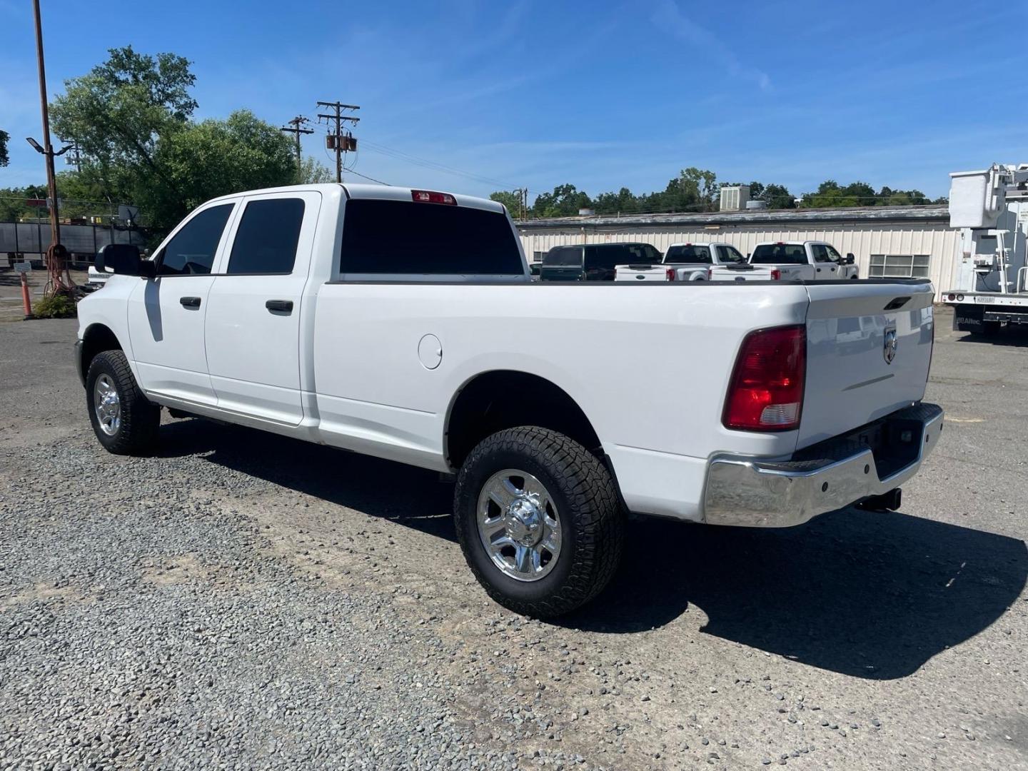 2015 Bright White Clear Coat RAM 2500 Tradesman (3C6UR5HLXFG) with an 6.7L Cummins 6.7L Diesel Turbo I6 350hp 660ft. lbs. Common Rail Direct Injection engine, Automatic transmission, located at 800 Riverside Ave, Roseville, CA, 95678, (916) 773-4549, 38.732265, -121.291039 - CUMMINS DIESEL CRW CAB 4X4 TRADESMAN CLEAN CARFAX - Photo#2