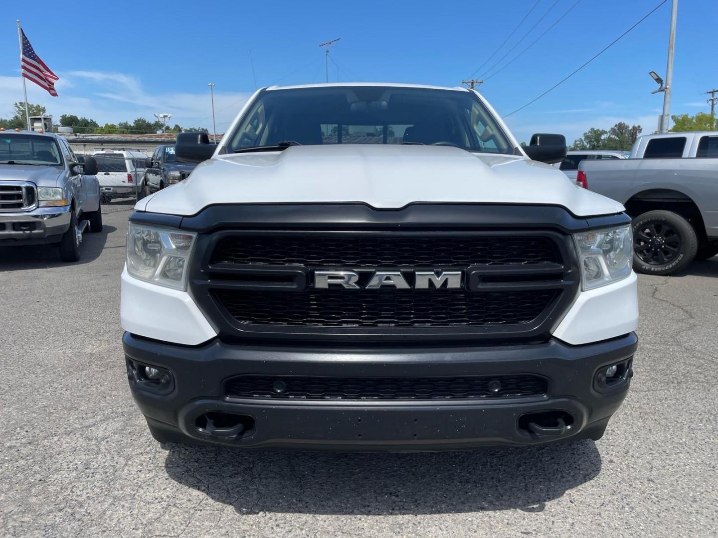2020 Bright White Clear Coat RAM 1500 Tradesman (1C6SRFCT0LN) with an 5.7L HEMI 5.7L V8 395hp 410ft. lbs. Sequential Multiport Fuel Injection engine, 8-Speed Shiftable Automatic transmission, located at 800 Riverside Ave, Roseville, CA, 95678, (916) 773-4549, 38.732265, -121.291039 - 4X4 QUAD CAB 5.7 HEMI V8 TRADESMAN 20 WHEELS ONE OWNER SERVICE RECORDS ON CLEAN CARFAX - Photo#8