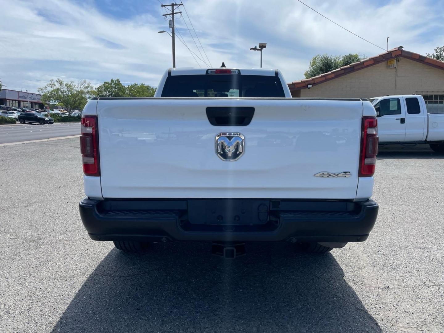 2020 Bright White Clear Coat RAM 1500 Tradesman (1C6SRFCT0LN) with an 5.7L HEMI 5.7L V8 395hp 410ft. lbs. Sequential Multiport Fuel Injection engine, 8-Speed Shiftable Automatic transmission, located at 800 Riverside Ave, Roseville, CA, 95678, (916) 773-4549, 38.732265, -121.291039 - 4X4 QUAD CAB 5.7 HEMI V8 TRADESMAN 20 WHEELS ONE OWNER SERVICE RECORDS ON CLEAN CARFAX - Photo#9