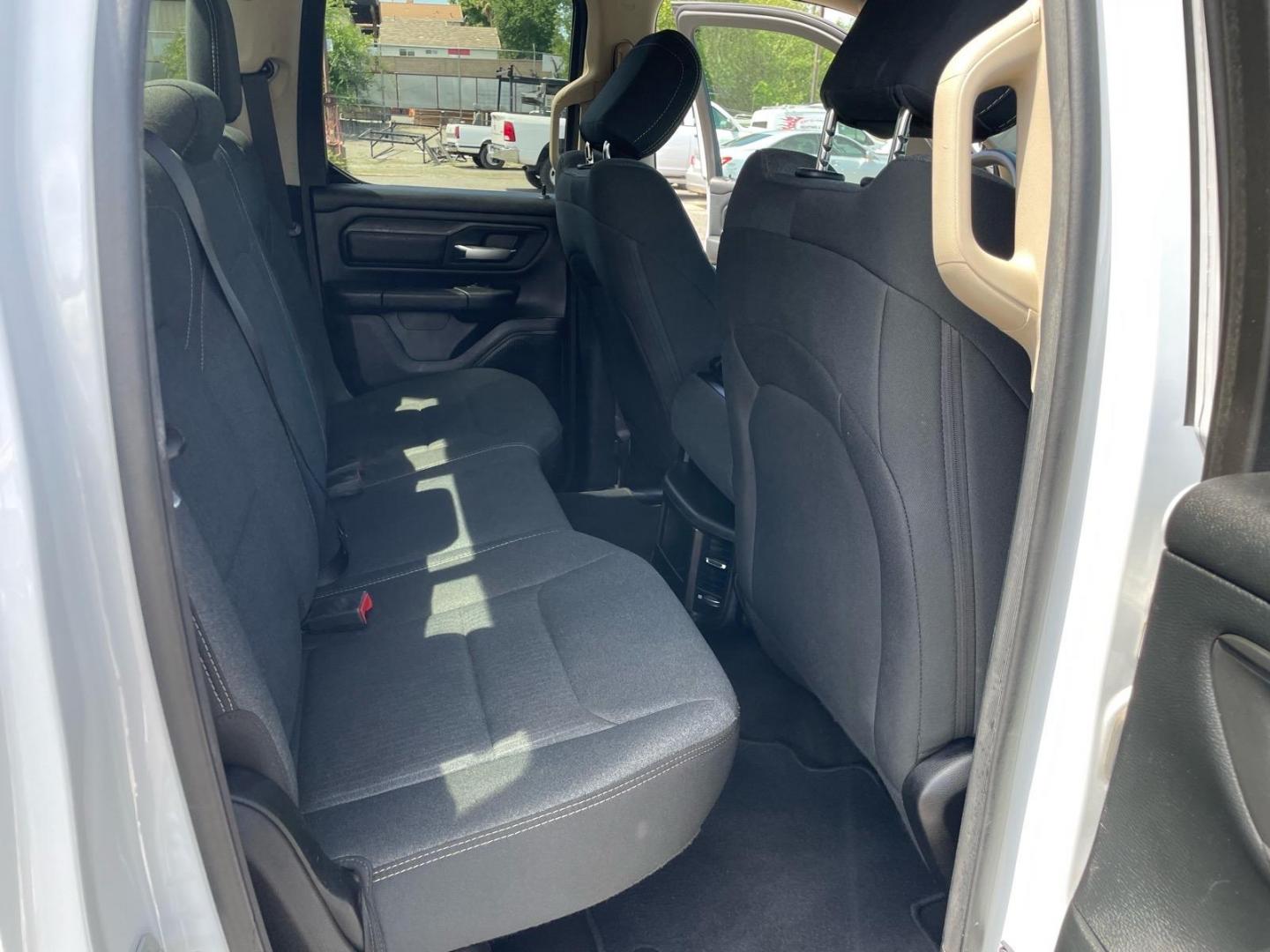 2020 Bright White Clear Coat RAM 1500 Tradesman (1C6SRFCT0LN) with an 5.7L HEMI 5.7L V8 395hp 410ft. lbs. Sequential Multiport Fuel Injection engine, 8-Speed Shiftable Automatic transmission, located at 800 Riverside Ave, Roseville, CA, 95678, (916) 773-4549, 38.732265, -121.291039 - 4X4 QUAD CAB 5.7 HEMI V8 TRADESMAN 20 WHEELS ONE OWNER SERVICE RECORDS ON CLEAN CARFAX - Photo#13