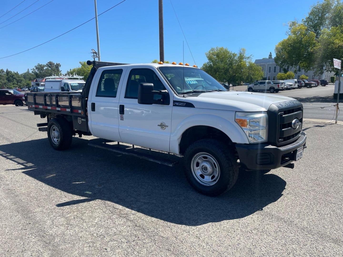 2014 White Ford F-350 Super Duty XL (1FD8W3FTXEE) with an 6.7L Power Stroke 6.7L Biodiesel Turbo V8 300hp 660ft. lbs. Common Rail Direct Injection engine, 6-Speed Shiftable Automatic transmission, located at 800 Riverside Ave, Roseville, CA, 95678, (916) 773-4549, 38.732265, -121.291039- Photo#1