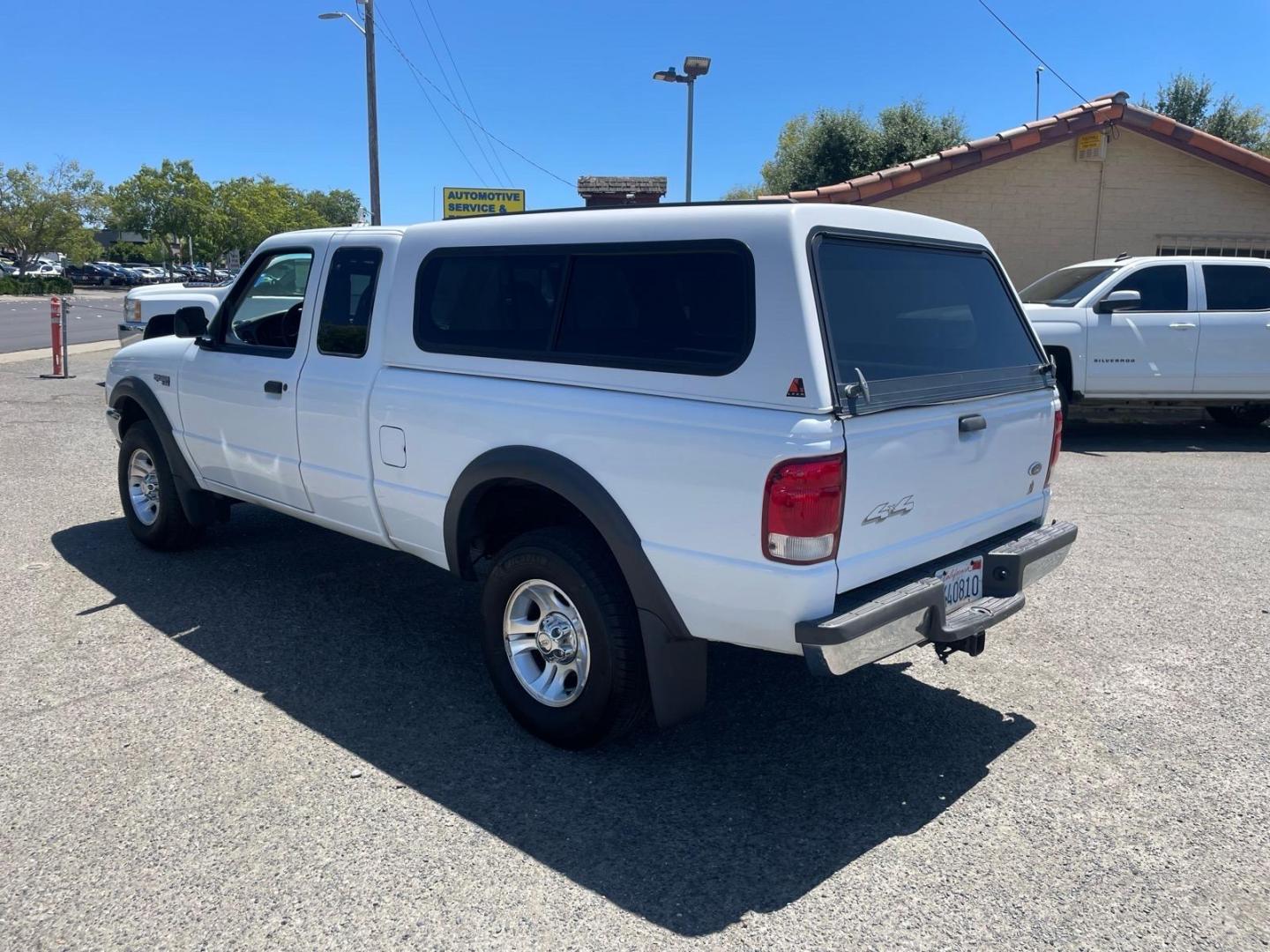 2000 Oxford White Clearcoat Ford Ranger XLT (1FTZR15V0YT) with an 3.0L V6 150hp 190ft. lbs. Other engine, 5-Speed Manual transmission, located at 800 Riverside Ave, Roseville, CA, 95678, (916) 773-4549, 38.732265, -121.291039- Photo#2