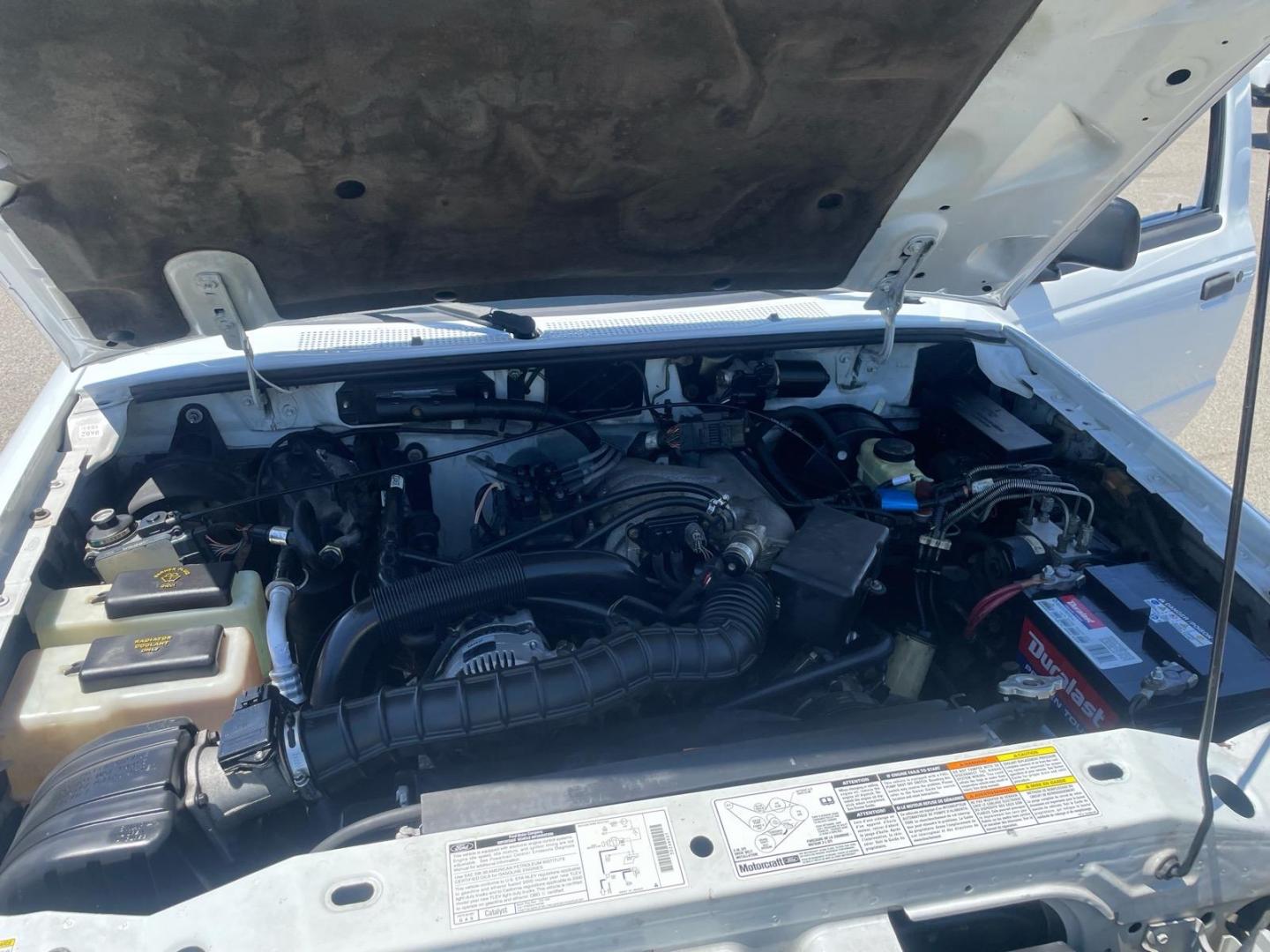 2000 Oxford White Clearcoat Ford Ranger XLT (1FTZR15V0YT) with an 3.0L V6 150hp 190ft. lbs. Other engine, 5-Speed Manual transmission, located at 800 Riverside Ave, Roseville, CA, 95678, (916) 773-4549, 38.732265, -121.291039- Photo#11