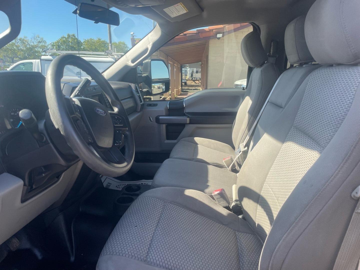 2018 Stone Gray Ford F-350 Super Duty XLT (1FT8W3BT0JE) with an 6.7L Power Stroke 6.7L Biodiesel Turbo V8 450hp 935ft. lbs. Common Rail Direct Injection engine, 6-Speed Shiftable Automatic transmission, located at 800 Riverside Ave, Roseville, CA, 95678, (916) 773-4549, 38.732265, -121.291039- Photo#10