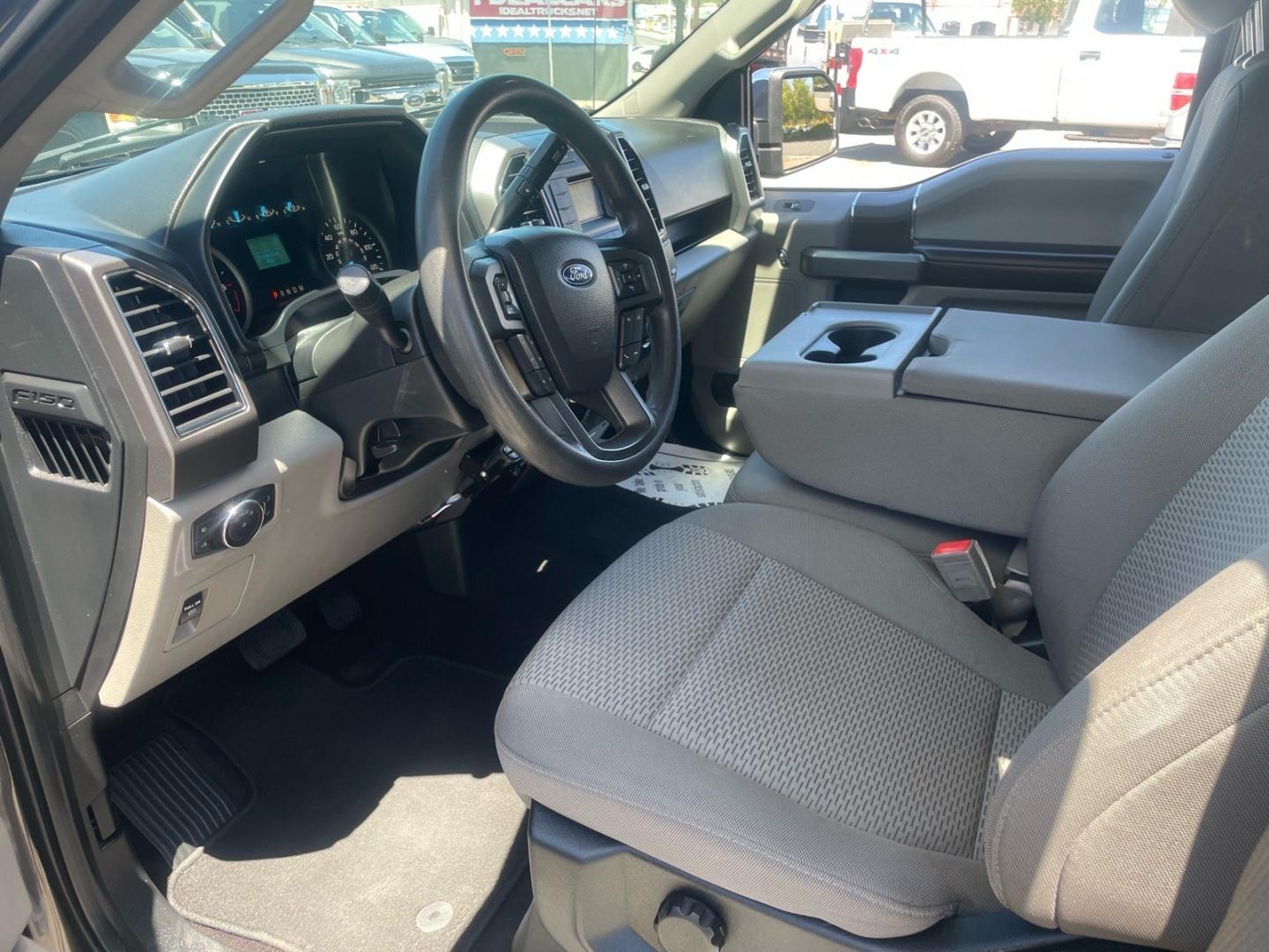 2018 Stone Gray Ford F-150 XLT (1FTEW1EG8JK) with an 3.5L EcoBoost 3.5L Twin Turbo V6 375hp 470ft. lbs. Direct Injection engine, 10-Speed Shiftable Automatic transmission, located at 800 Riverside Ave, Roseville, CA, 95678, (916) 773-4549, 38.732265, -121.291039 - 4X4 SUPERCREW ECOBOOST 3.5 TWIN TURBO XLT SERVICE RECORDS ON CLEAN CARFAX- Photo#10