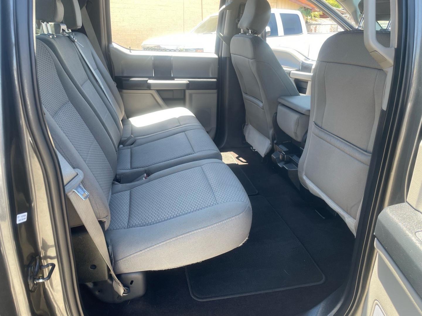 2018 Stone Gray Ford F-150 XLT (1FTEW1EG8JK) with an 3.5L EcoBoost 3.5L Twin Turbo V6 375hp 470ft. lbs. Direct Injection engine, 10-Speed Shiftable Automatic transmission, located at 800 Riverside Ave, Roseville, CA, 95678, (916) 773-4549, 38.732265, -121.291039 - 4X4 SUPERCREW ECOBOOST 3.5 TWIN TURBO XLT SERVICE RECORDS ON CLEAN CARFAX- Photo#13