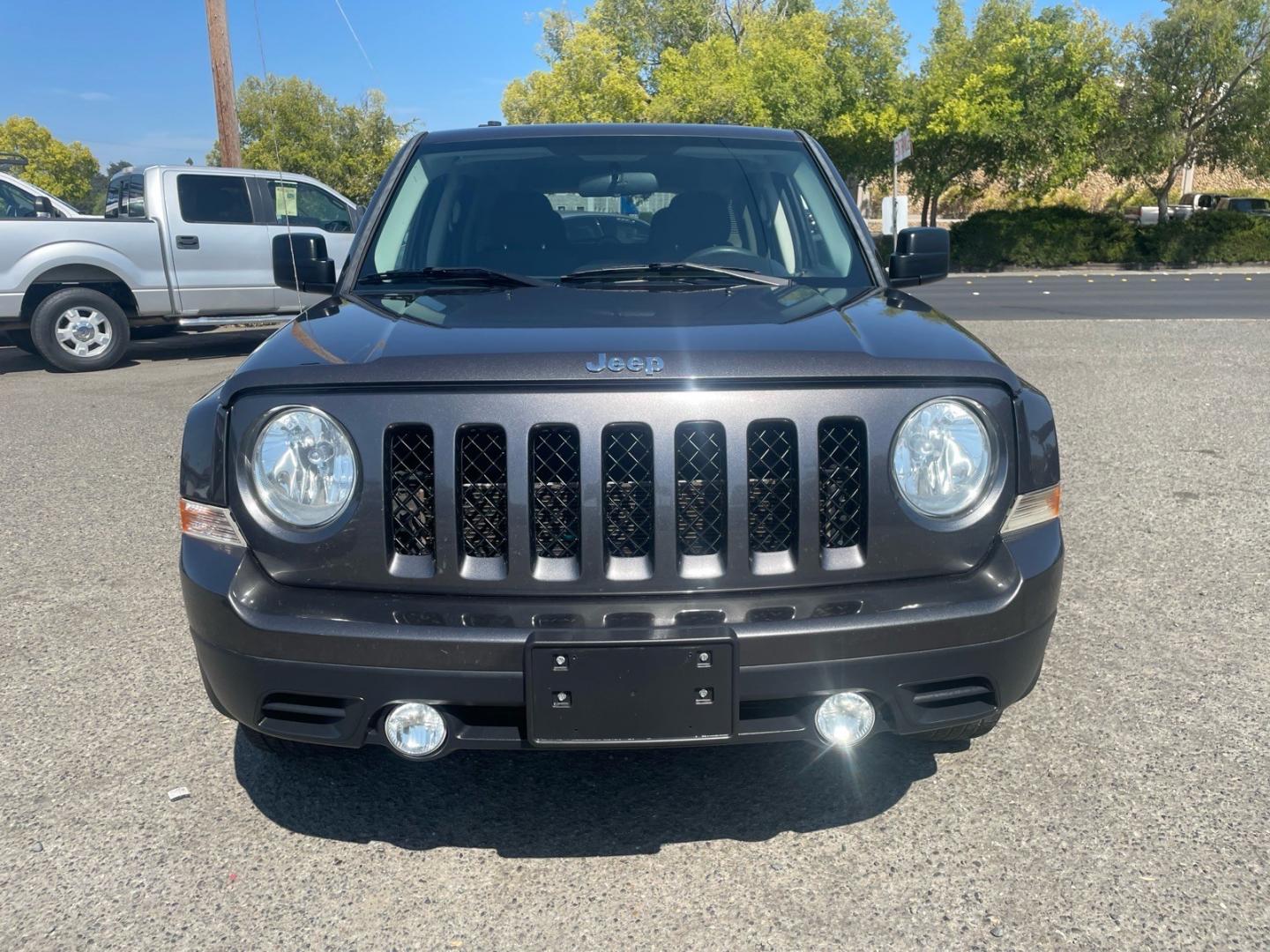 2015 Billet Silver Metallic Clear Coat Jeep Patriot Sport (1C4NJPBB5FD) with an 2.4L 2.4L I4 172hp 165ft. lbs. Sequential Multiport Fuel Injection engine, 5-Speed Manual transmission, located at 800 Riverside Ave, Roseville, CA, 95678, (916) 773-4549, 38.732265, -121.291039- Photo#7