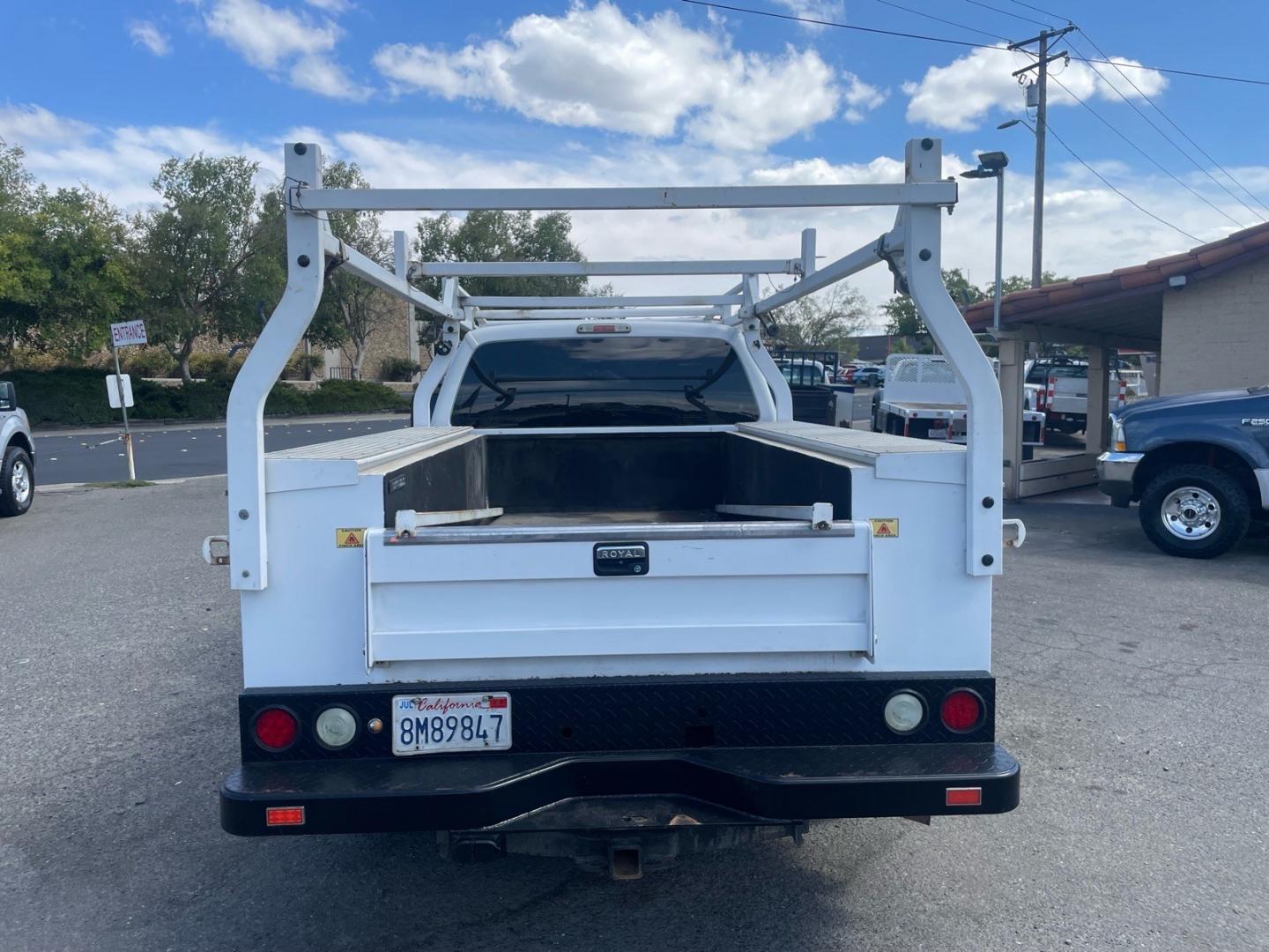 2015 Oxford White Ford F-250 Super Duty XL (1FD7X2AT7FE) with an 6.7L Power Stroke 6.7L Biodiesel Turbo V8 440hp 860ft. lbs. Common Rail Direct Injection engine, 6-Speed Shiftable Automatic transmission, located at 800 Riverside Ave, Roseville, CA, 95678, (916) 773-4549, 38.732265, -121.291039 - DIESEL SUPER CAB UTILITY BED CLEAN CARFAX- Photo#7