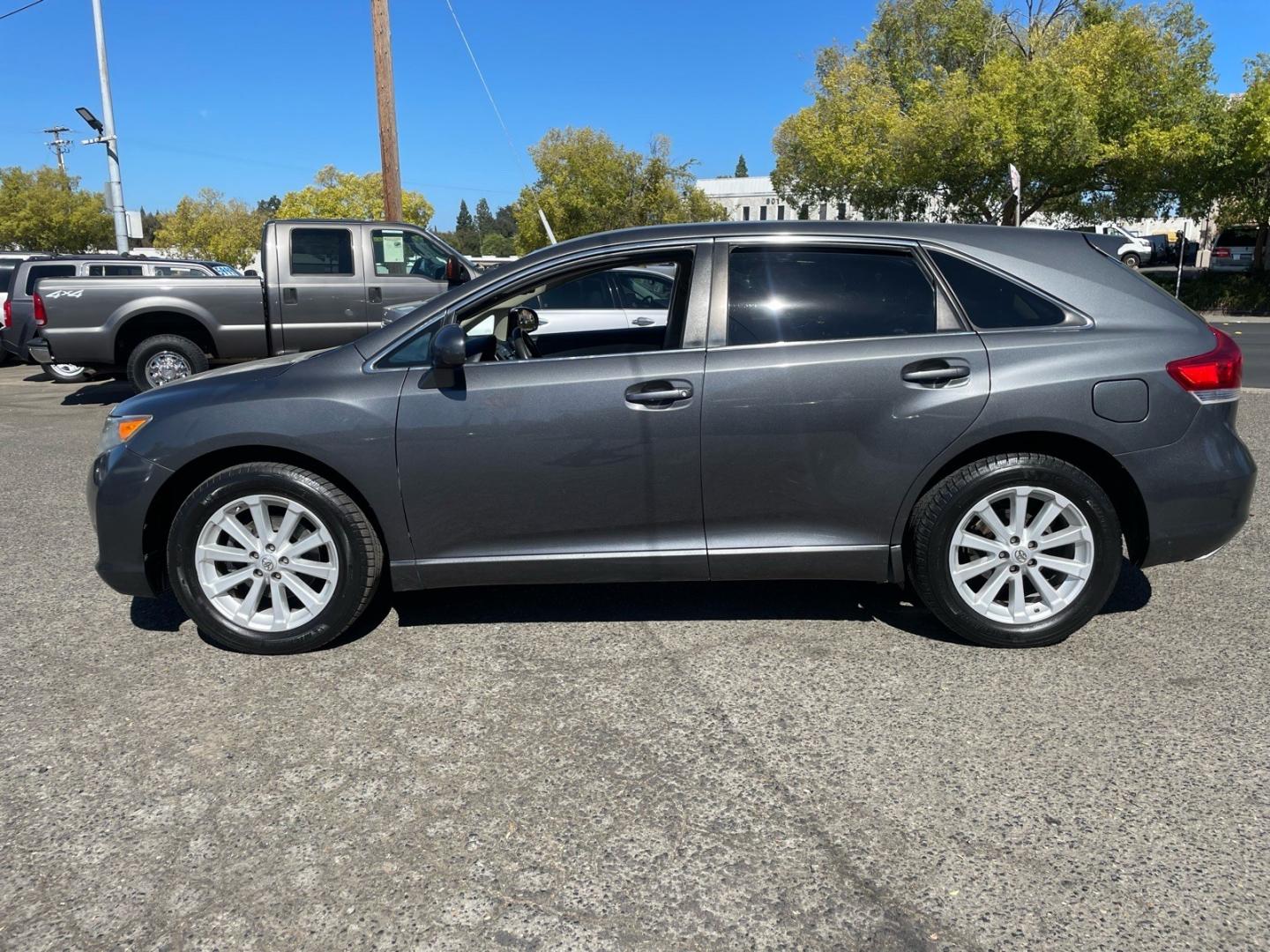 2012 Magnetic Gray Metallic Toyota Venza LE (4T3BA3BB2CU) with an 2.7L 2.7L I4 182hp 182ft. lbs. Other engine, 6-Speed Shiftable Automatic transmission, located at 800 Riverside Ave, Roseville, CA, 95678, (916) 773-4549, 38.732265, -121.291039- Photo#2