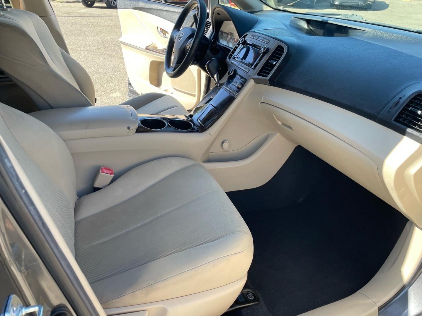 2012 Magnetic Gray Metallic Toyota Venza LE (4T3BA3BB2CU) with an 2.7L 2.7L I4 182hp 182ft. lbs. Other engine, 6-Speed Shiftable Automatic transmission, located at 800 Riverside Ave, Roseville, CA, 95678, (916) 773-4549, 38.732265, -121.291039- Photo#14