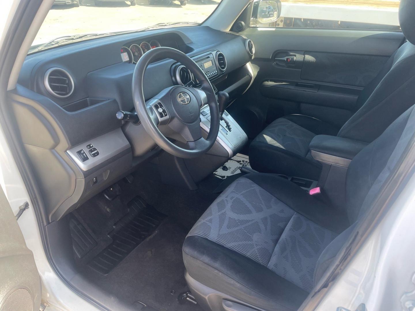 2012 Super White Scion xB Base (JTLZE4FE3CJ) with an 2.4L 2.4L I4 158hp 162ft. lbs. Sequential Electronic Fuel Injection engine, 4-Speed Automatic transmission, located at 800 Riverside Ave, Roseville, CA, 95678, (916) 773-4549, 38.732265, -121.291039- Photo#9