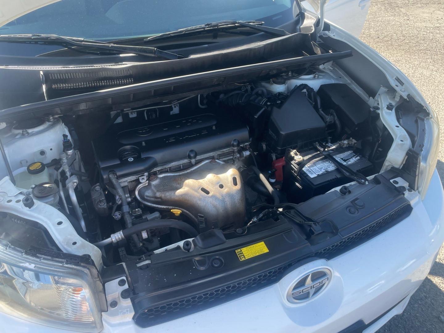 2012 Super White Scion xB Base (JTLZE4FE3CJ) with an 2.4L 2.4L I4 158hp 162ft. lbs. Sequential Electronic Fuel Injection engine, 4-Speed Automatic transmission, located at 800 Riverside Ave, Roseville, CA, 95678, (916) 773-4549, 38.732265, -121.291039- Photo#13