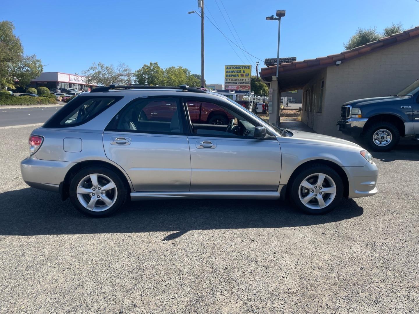 2006 Crystal Gray Metallic Subaru Impreza 2.5 i (JF1GG67626G) with an 2.5L 2L NA H4 single overhead cam (SOHC) 16V Other engine, 5-Speed Manual transmission, located at 800 Riverside Ave, Roseville, CA, 95678, (916) 773-4549, 38.732265, -121.291039 - AWD LOW MILES ONE OWNER CLEAN CARFAX- Photo#5