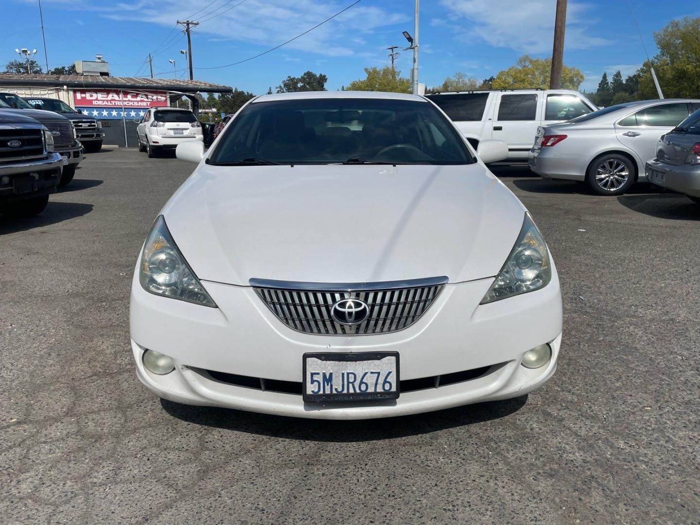2005 White Toyota Camry Solara SE (4T1CE38P15U) with an 2.4L 2.4L I4 157hp 162ft. lbs. Other engine, 4-Speed Automatic transmission, located at 800 Riverside Ave, Roseville, CA, 95678, (916) 773-4549, 38.732265, -121.291039- Photo#6