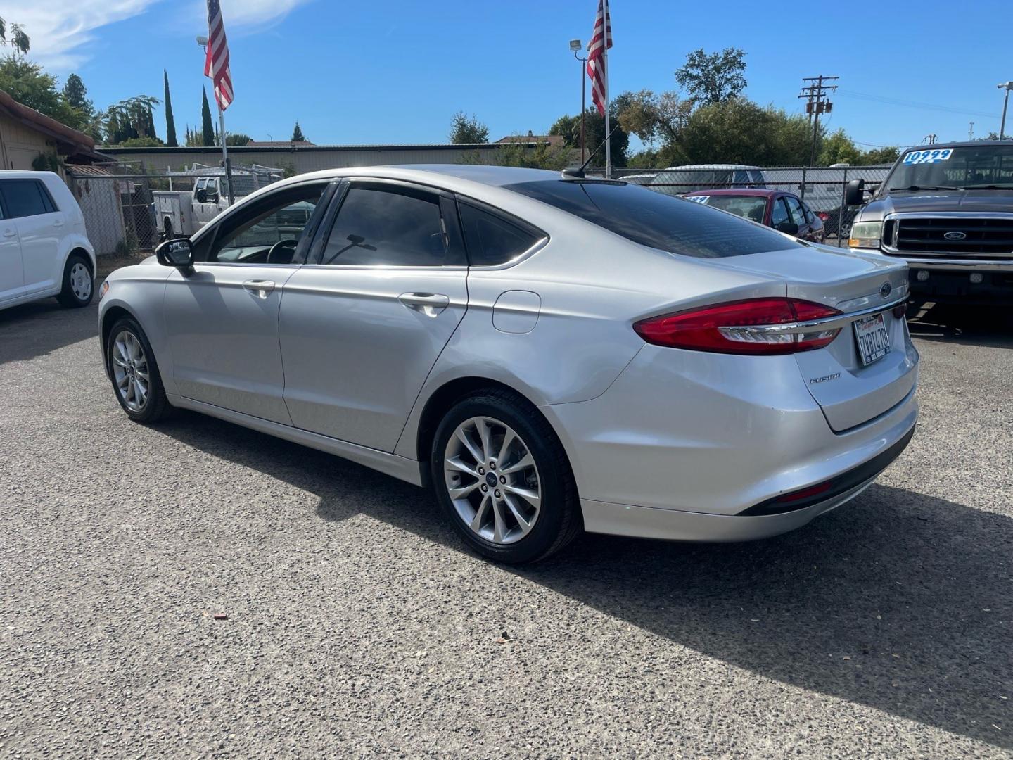 2017 Ingot Silver Ford Fusion SE (3FA6P0H75HR) with an 2.5L 2.5L I4 175hp 175ft. lbs. Sequential Multiport Fuel Injection engine, 6-Speed Automatic transmission, located at 800 Riverside Ave, Roseville, CA, 95678, (916) 773-4549, 38.732265, -121.291039 - SE NEW TIRES- Photo#2