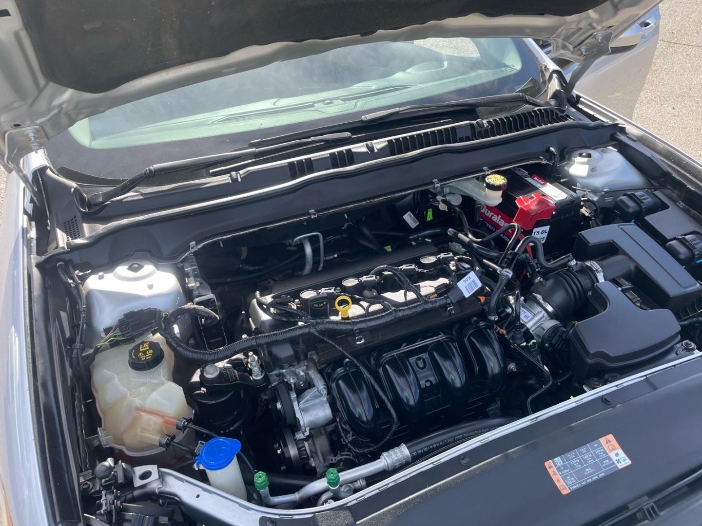 2017 Ingot Silver Ford Fusion SE (3FA6P0H75HR) with an 2.5L 2.5L I4 175hp 175ft. lbs. Sequential Multiport Fuel Injection engine, 6-Speed Automatic transmission, located at 800 Riverside Ave, Roseville, CA, 95678, (916) 773-4549, 38.732265, -121.291039 - SE NEW TIRES- Photo#13