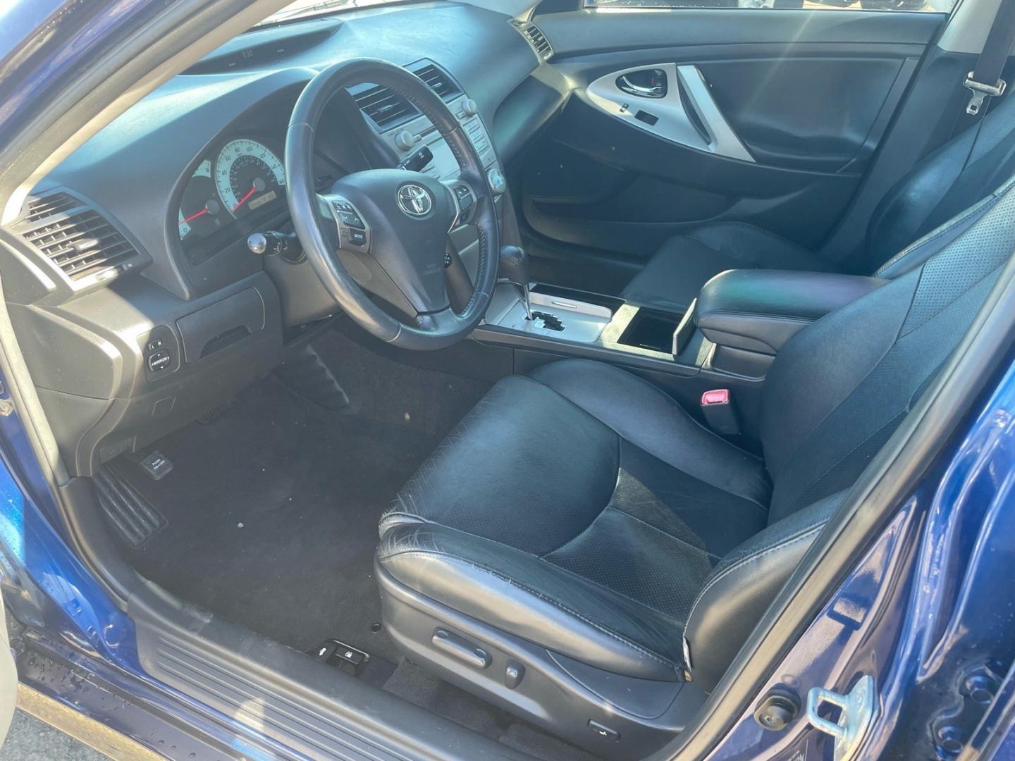 2007 Blue Ribbon Metallic Toyota Camry SE V6 (4T1BK46K17U) with an 3.5L 3.5L V6 268hp 248ft. lbs. Other engine, 6-Speed Shiftable Automatic transmission, located at 800 Riverside Ave, Roseville, CA, 95678, (916) 773-4549, 38.732265, -121.291039 - CLEAN CARFAX- Photo#9