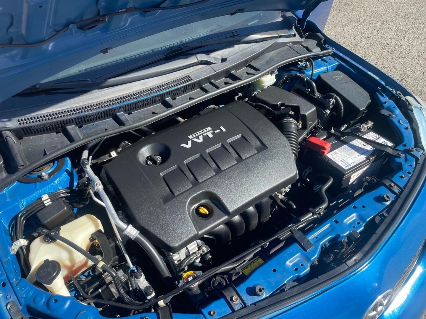 2010 Blue Streak Metallic Toyota Corolla LE (1NXBU4EE5AZ) with an 1.8L 1.8L I4 132hp 128ft. lbs. Sequential Multiport Fuel Injection engine, 4-Speed Automatic transmission, located at 800 Riverside Ave, Roseville, CA, 95678, (916) 773-4549, 38.732265, -121.291039 - CLEAN CARFAX- Photo#13